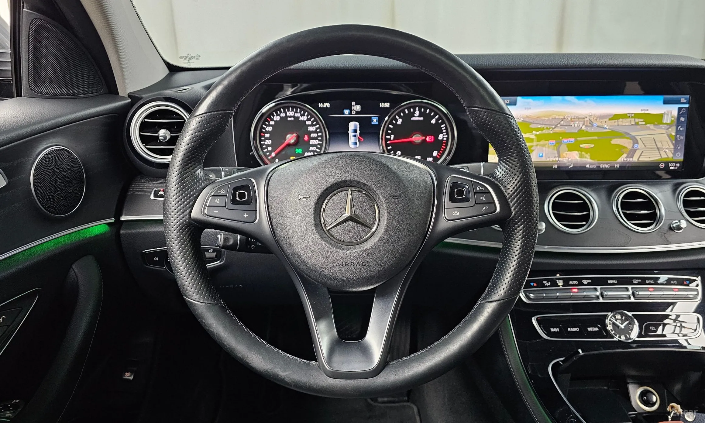 Mercedes Benz E-Class W213 превью 13