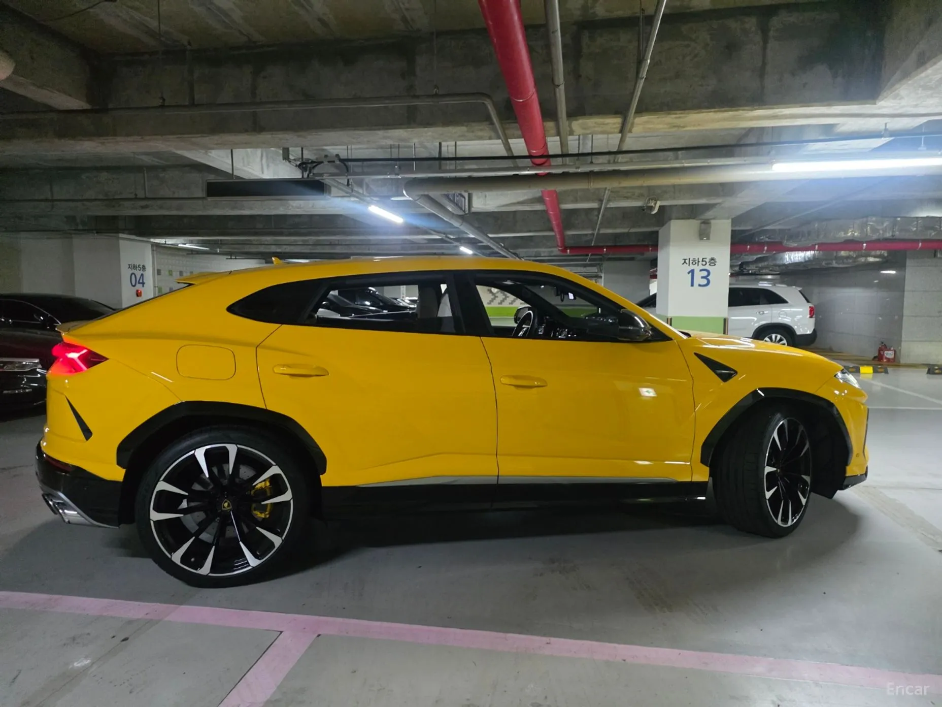 Lamborghini Urus превью 6