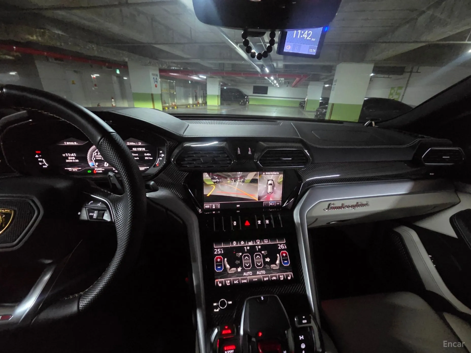 Lamborghini Urus превью 7