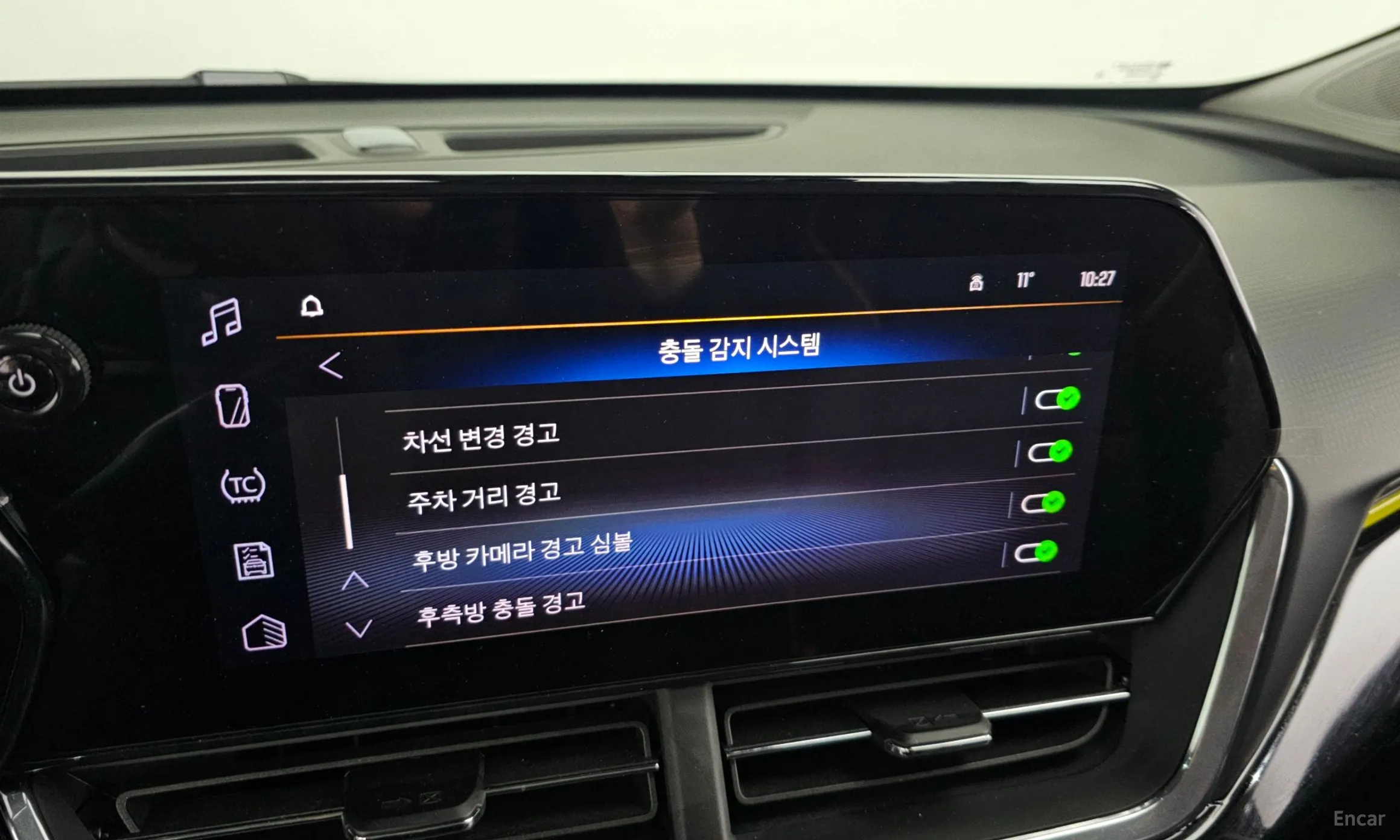 Chevrolet (GM Daewoo) Trax Crossover превью 15