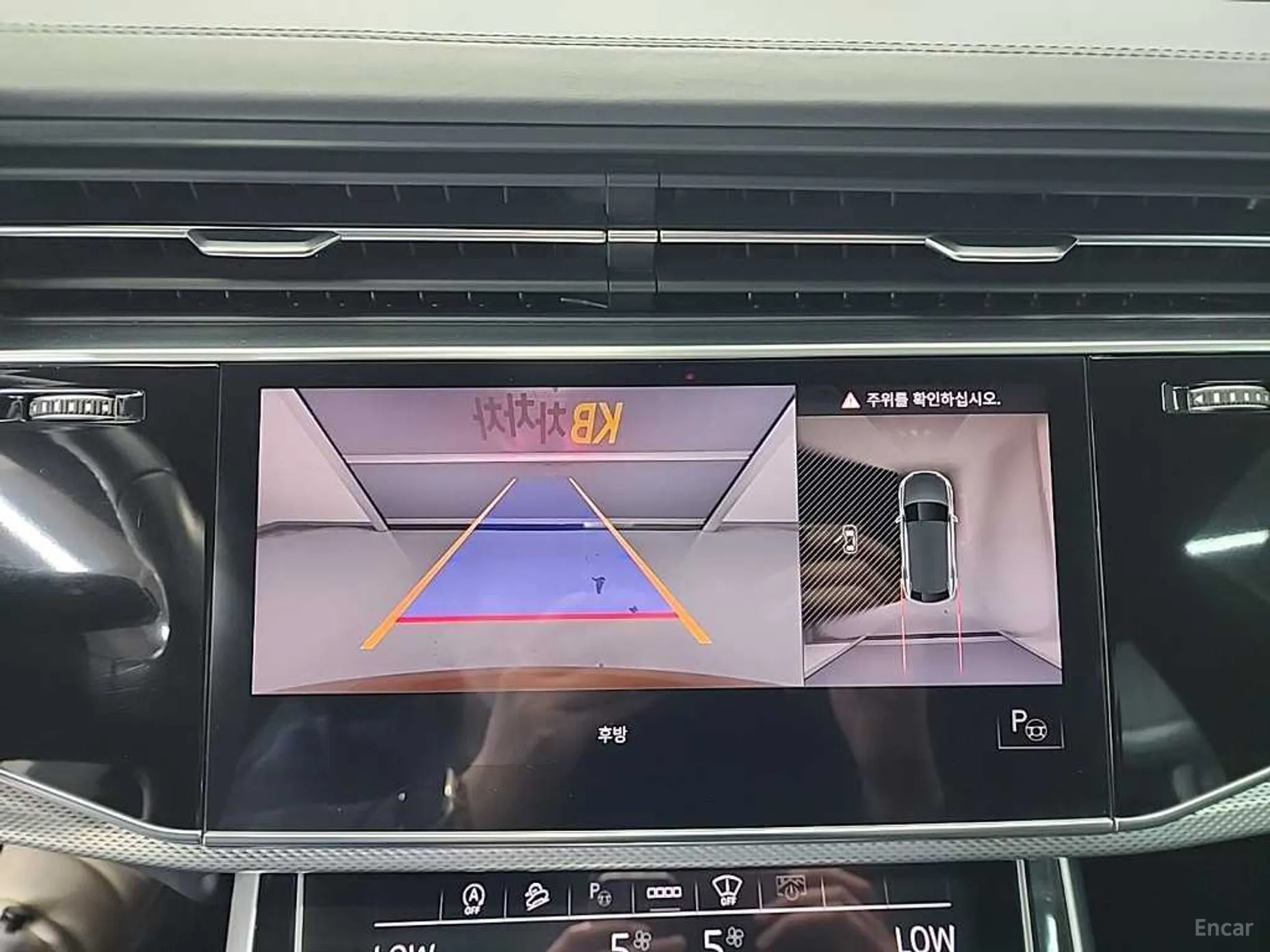 Audi Q8 (4M) превью 16