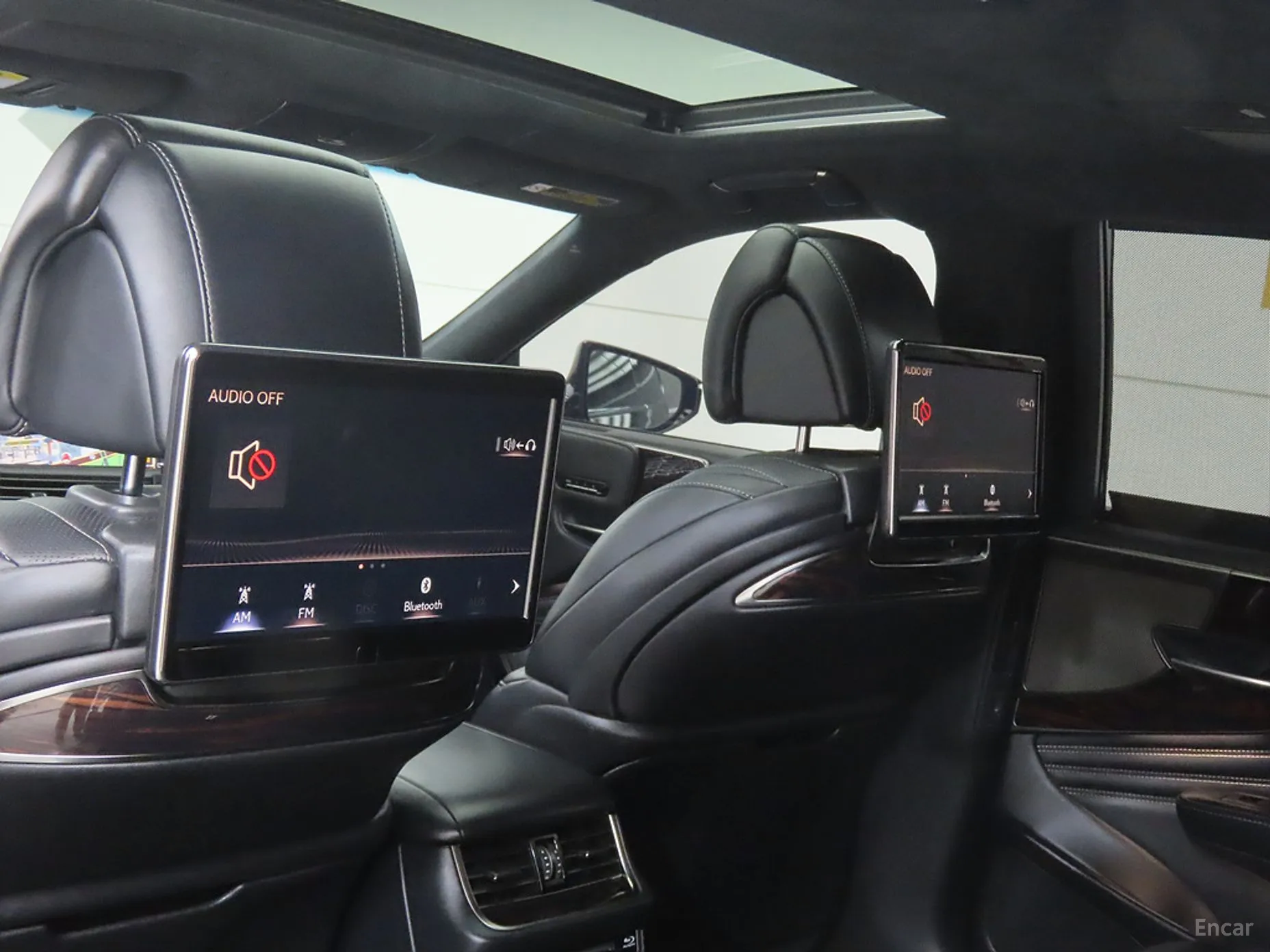 Lexus LS500h Gen 5 превью 16