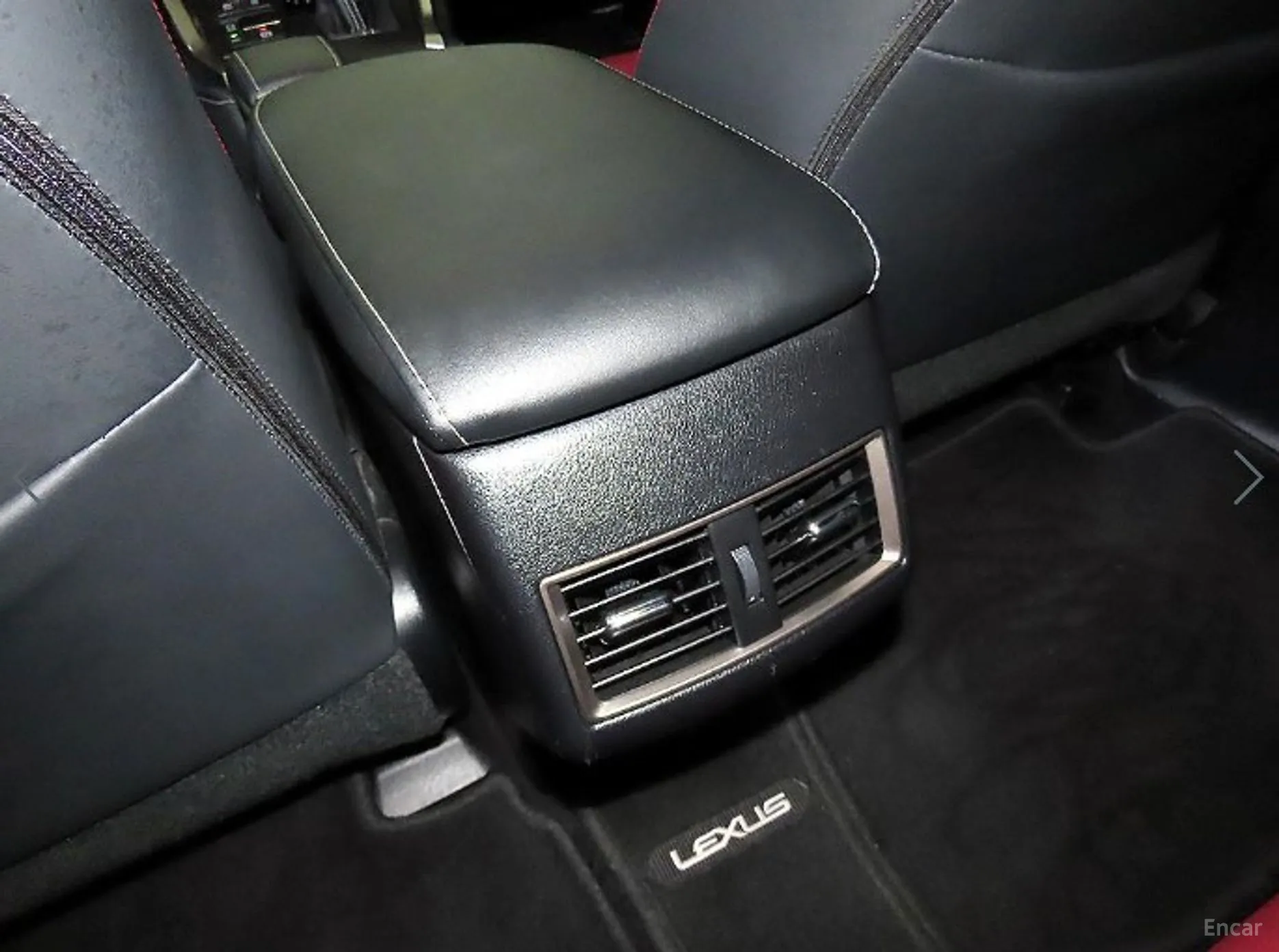 Lexus NX300h превью 15