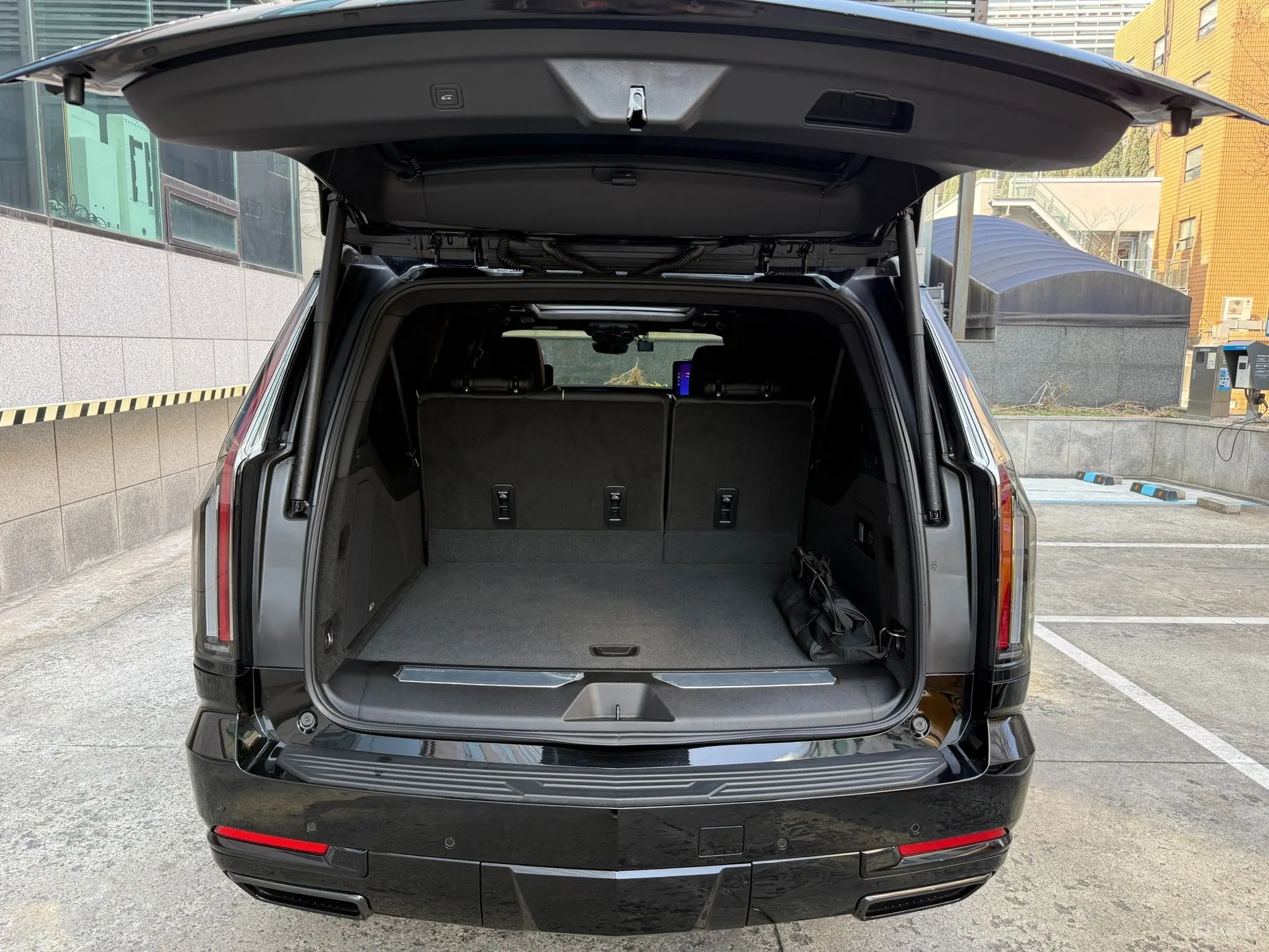Cadillac Escalade 5th Generation превью 20