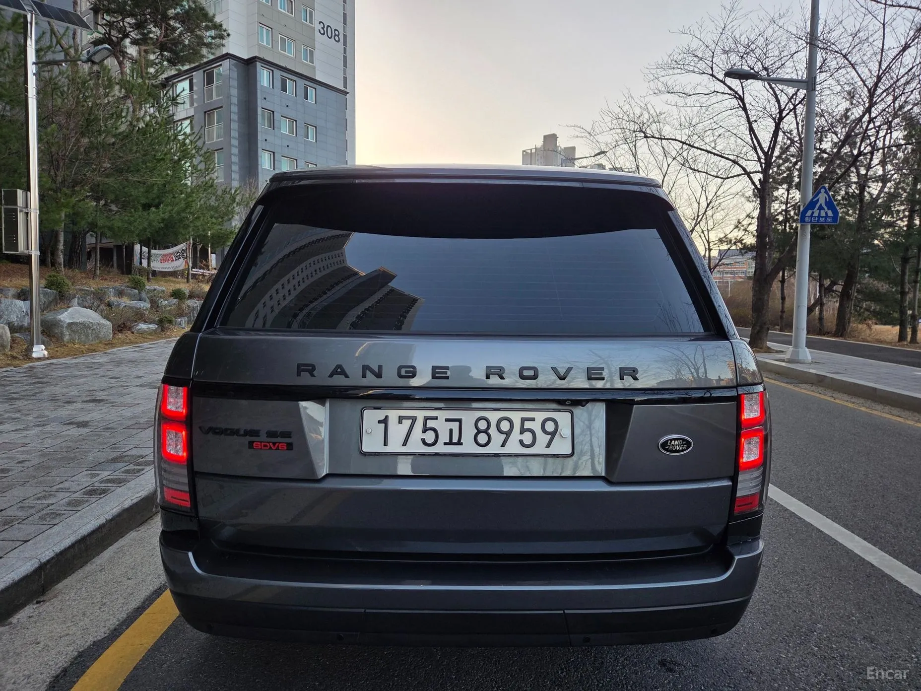 Land Rover Range Rover 4th Generation превью 4