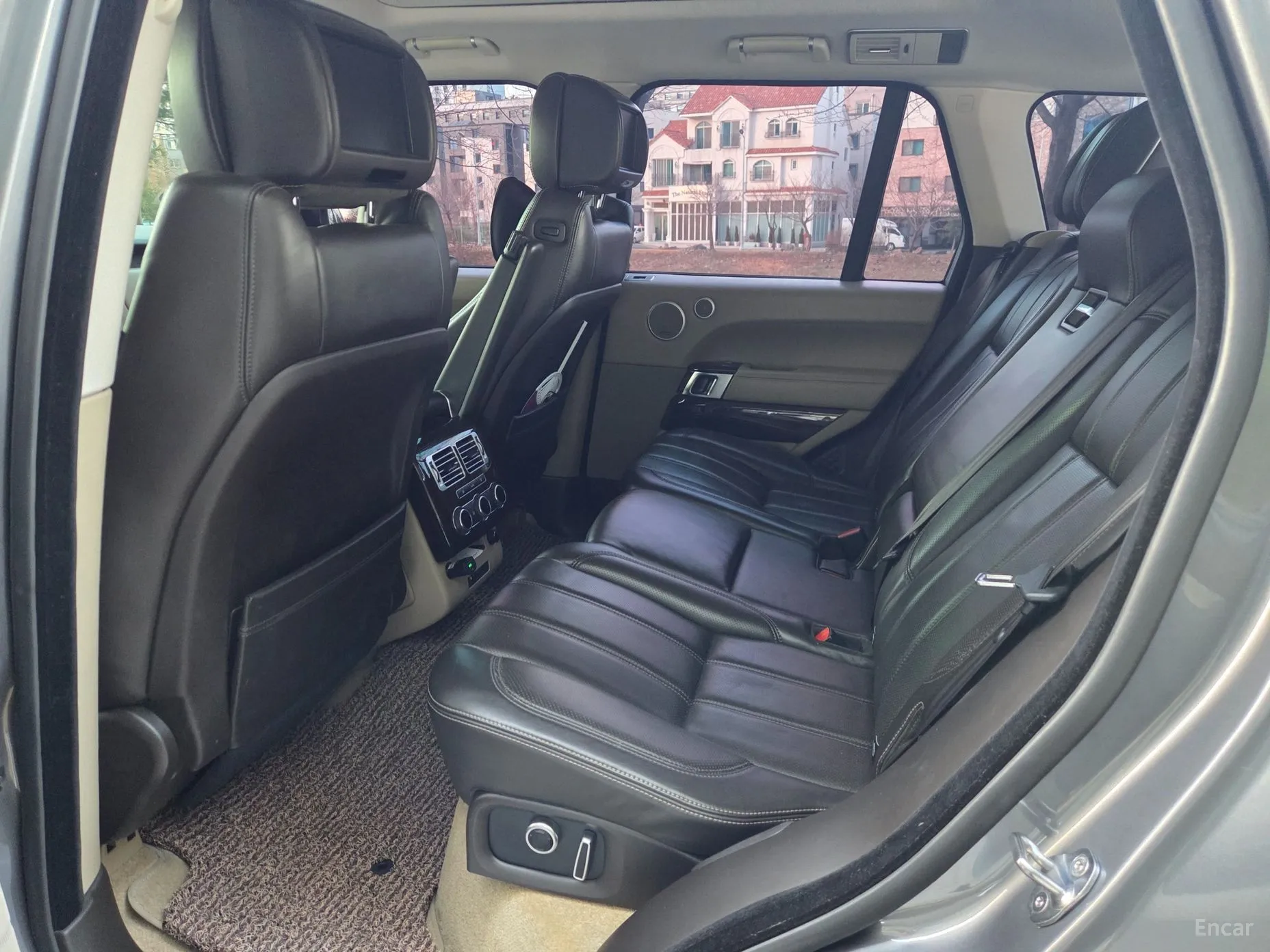 Land Rover Range Rover 4th Generation превью 7