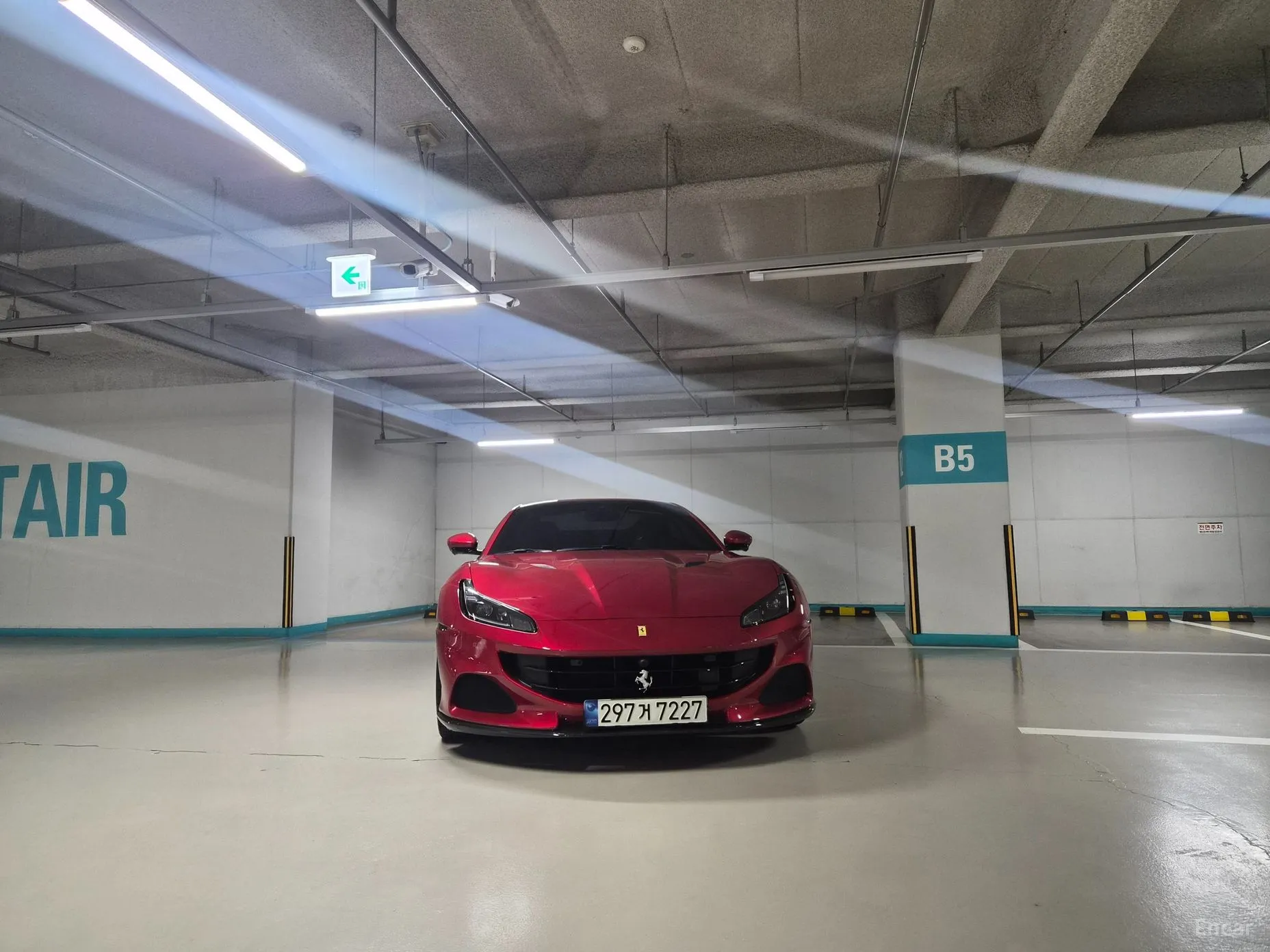 Ferrari Portofino превью 3