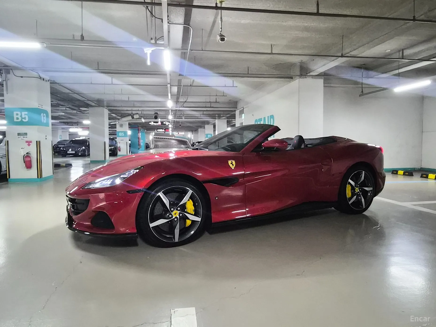 Ferrari Portofino превью 5