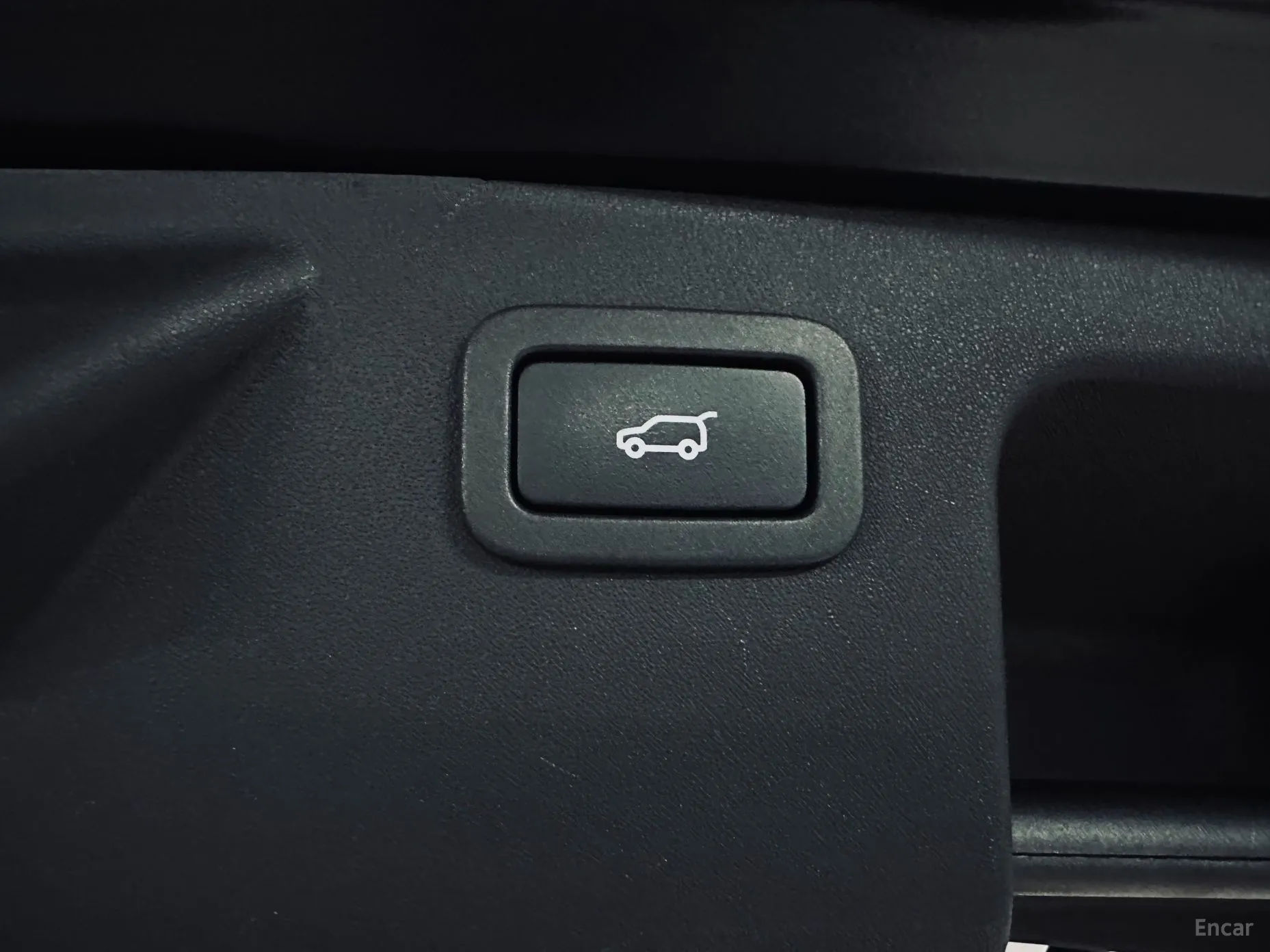 Land Rover Discovery Sports превью 15