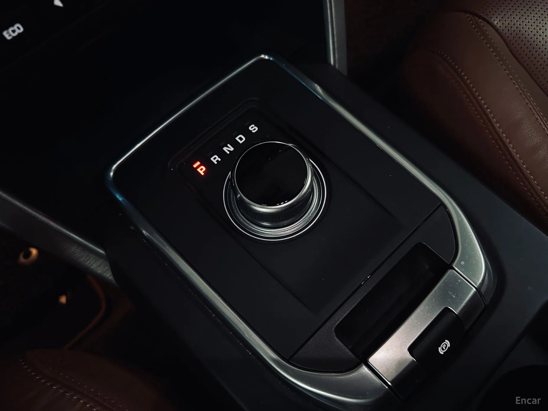 Land Rover Discovery Sports превью 17