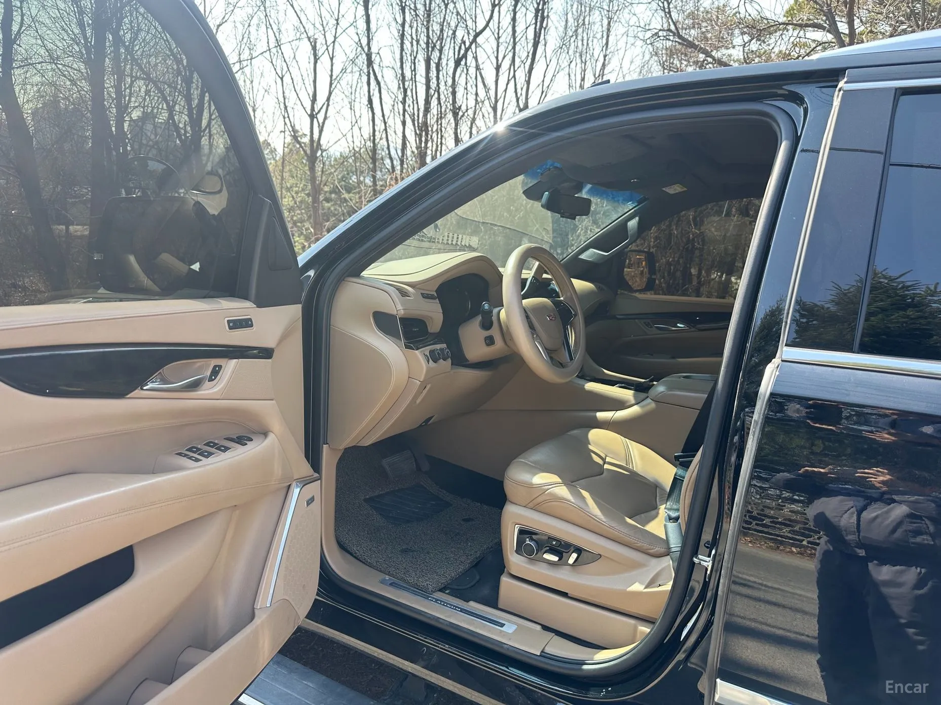 Cadillac Escalade превью 14