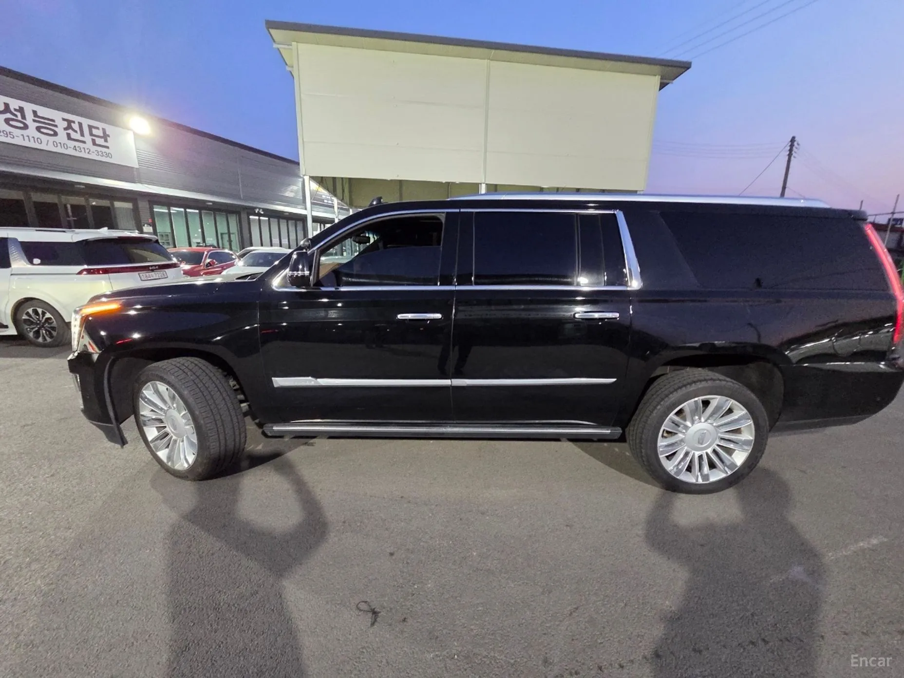 Cadillac Escalade превью 2