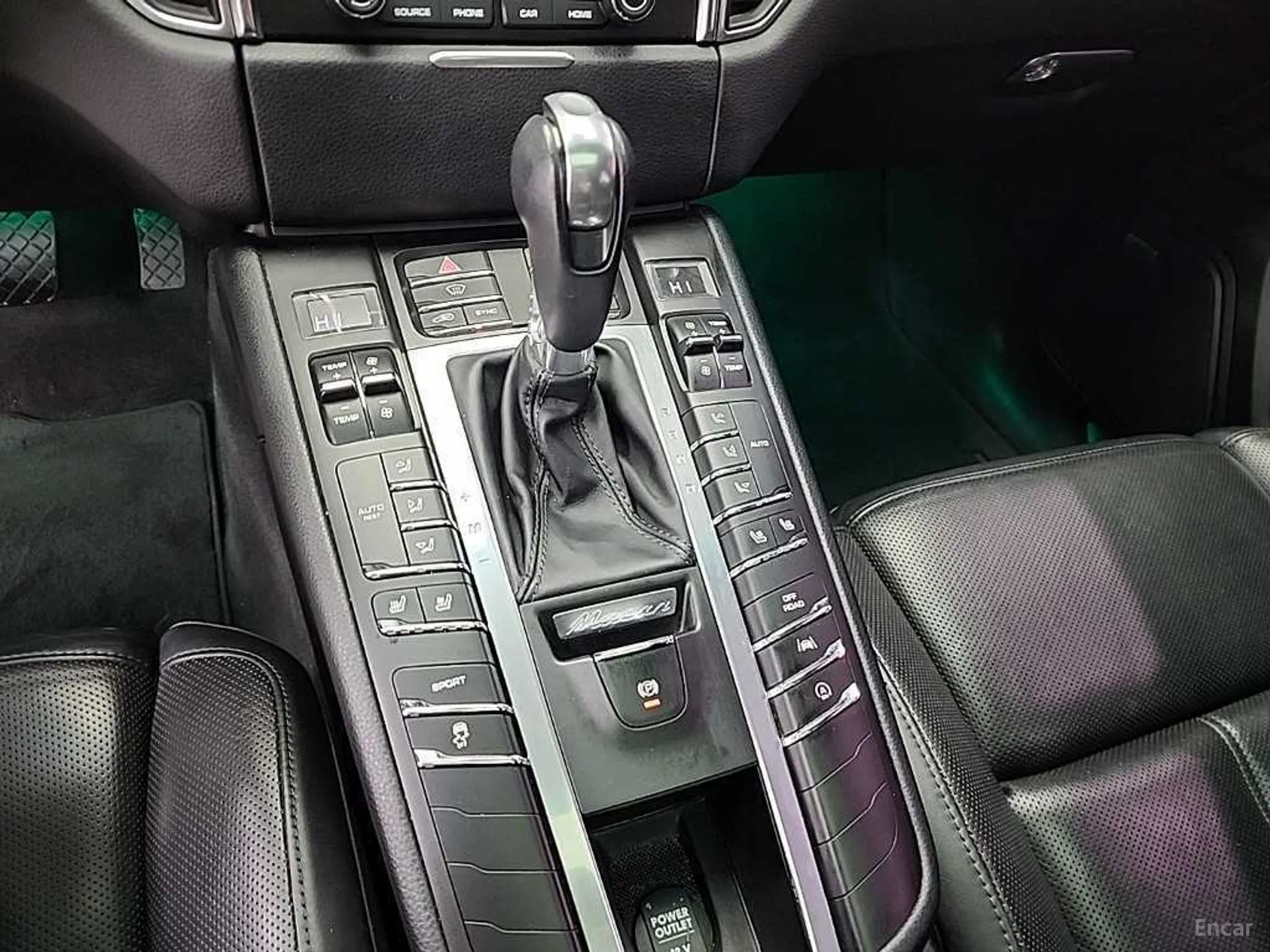 Porsche Macan превью 8
