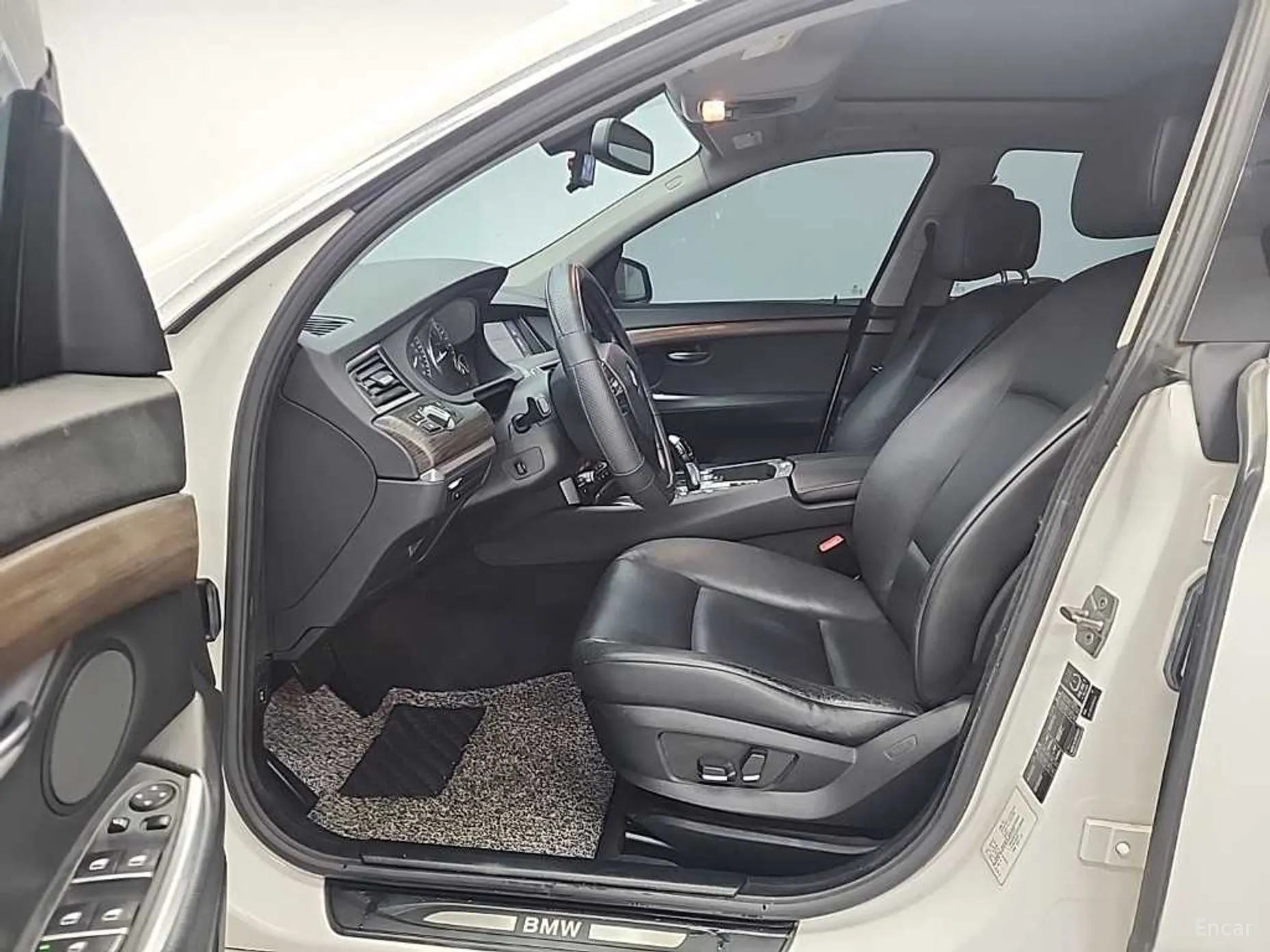 BMW 5 Series GT (F07) превью 9