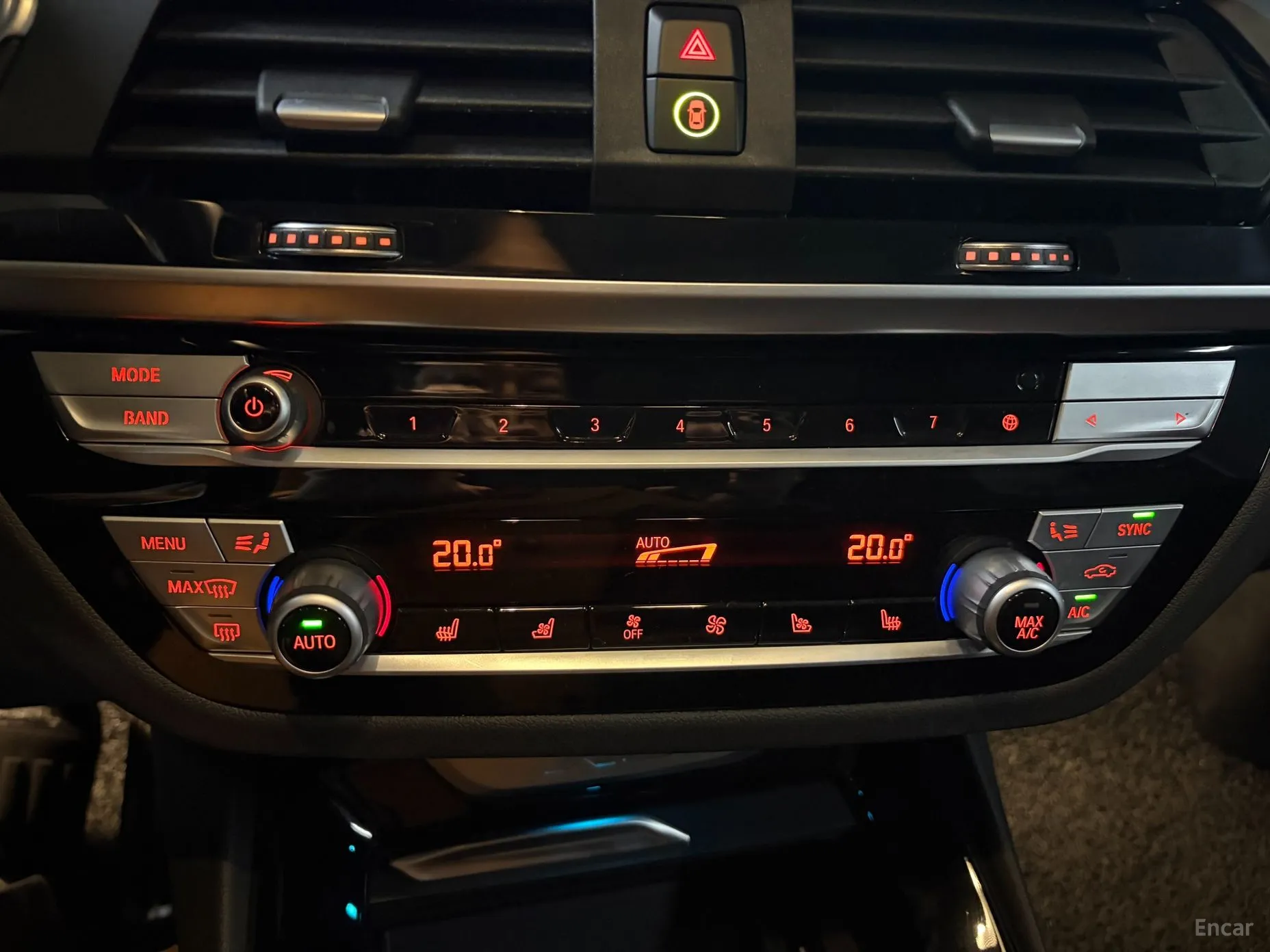BMW X3 (G01) превью 14