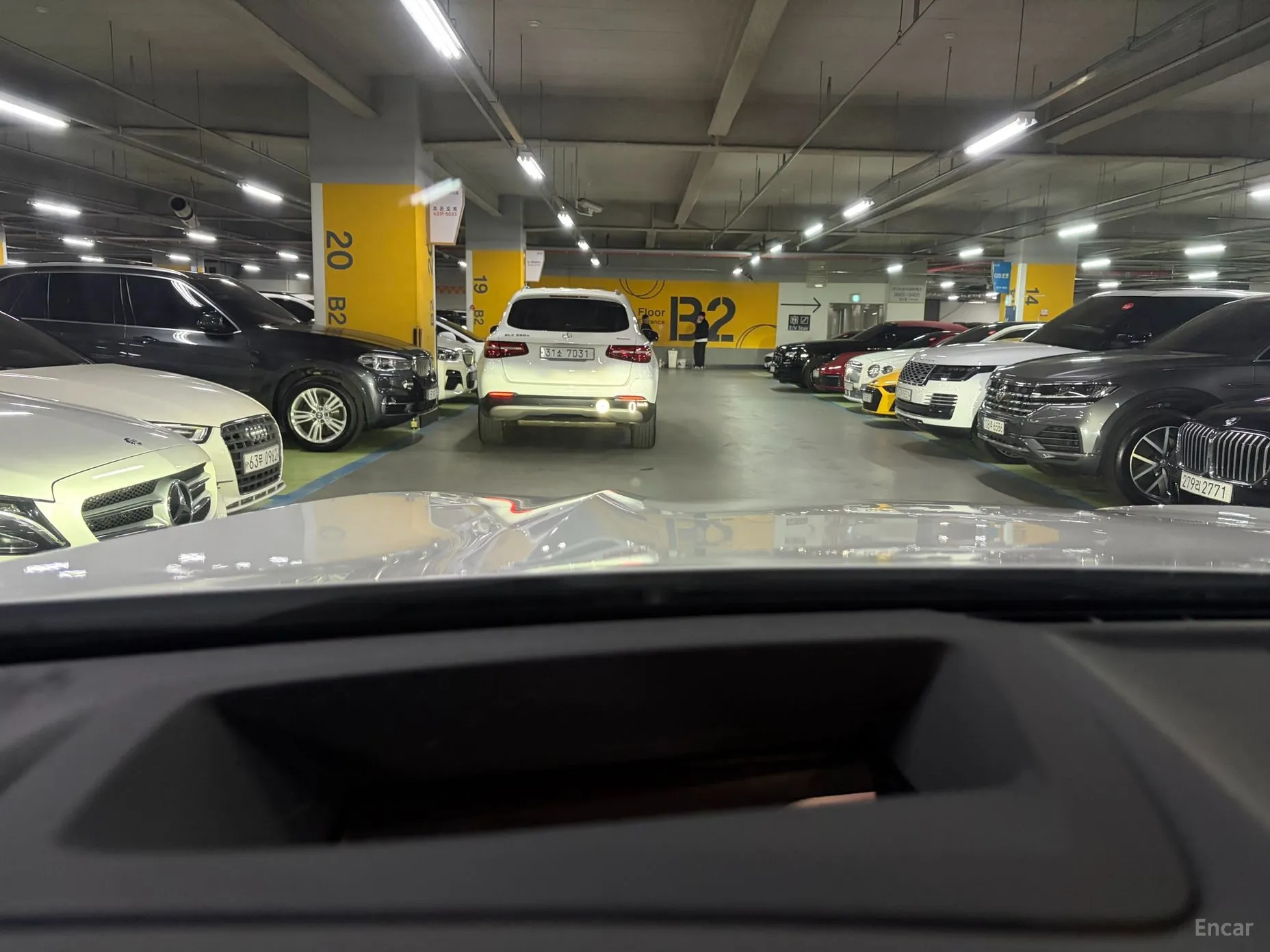 BMW X3 (G01) превью 16
