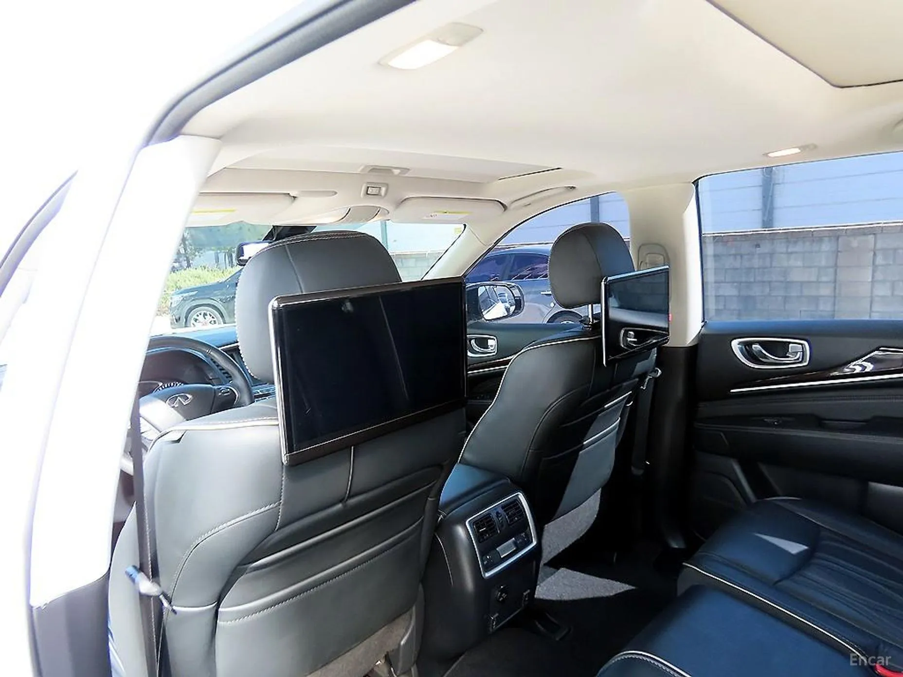 Infiniti QX60 превью 16