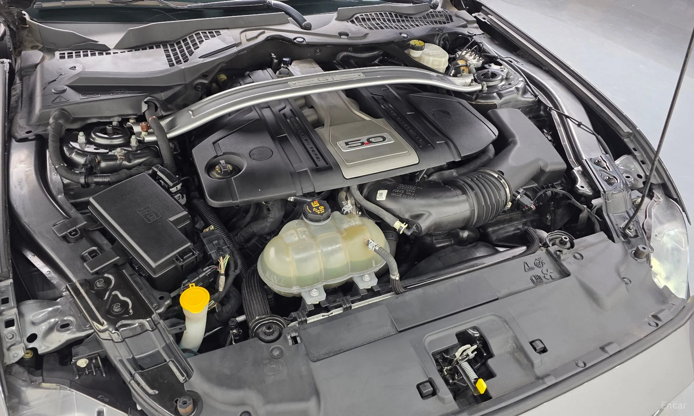 Ford Mustang превью 6