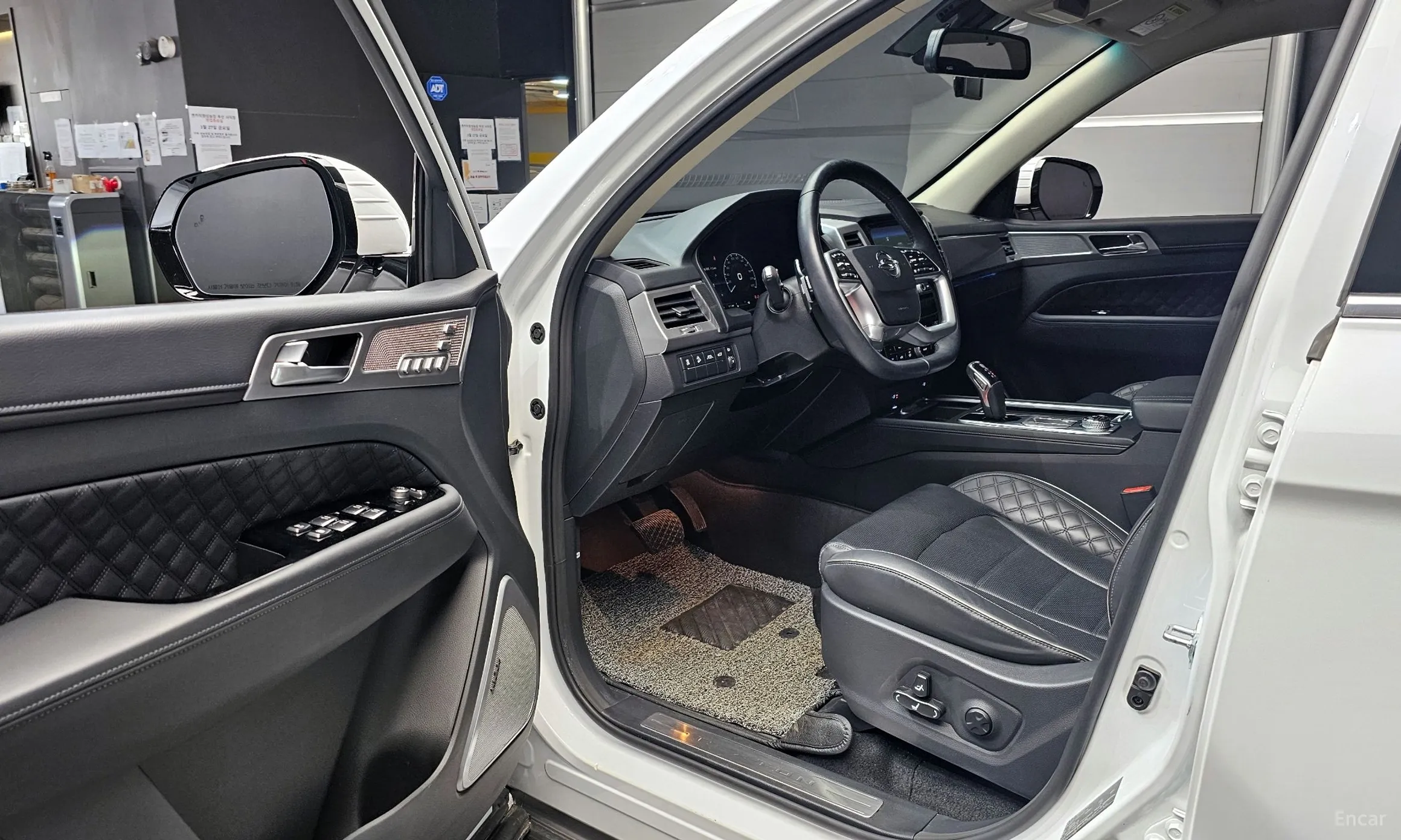 KG Mobility (SsangYong) Rexton превью 11