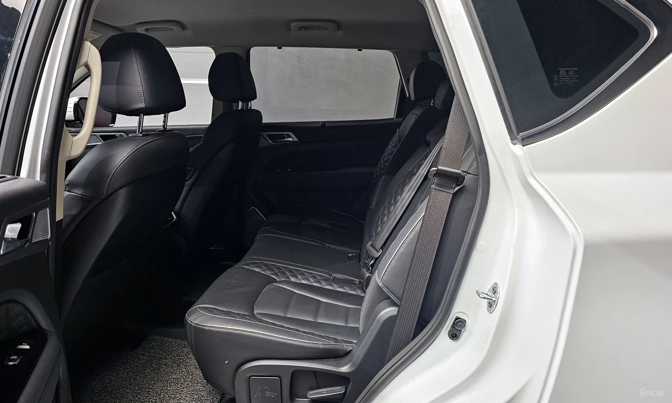 KG Mobility (SsangYong) Rexton превью 12