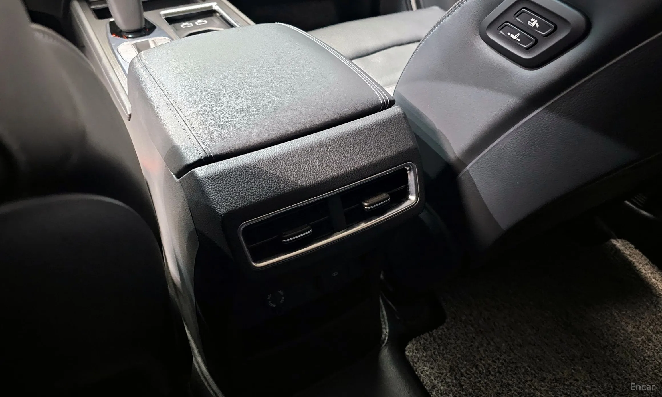 KG Mobility (SsangYong) Rexton превью 19