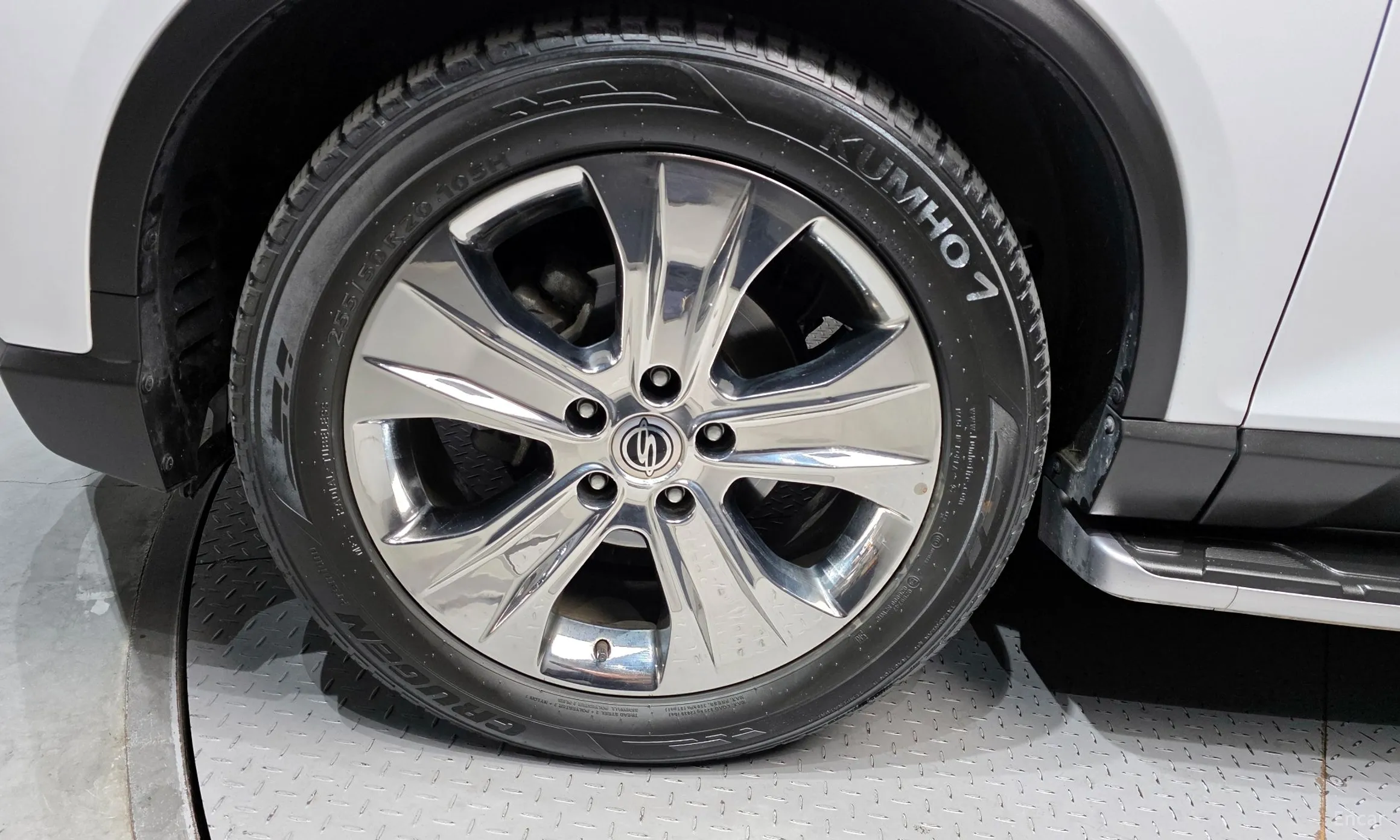 KG Mobility (SsangYong) Rexton превью 5