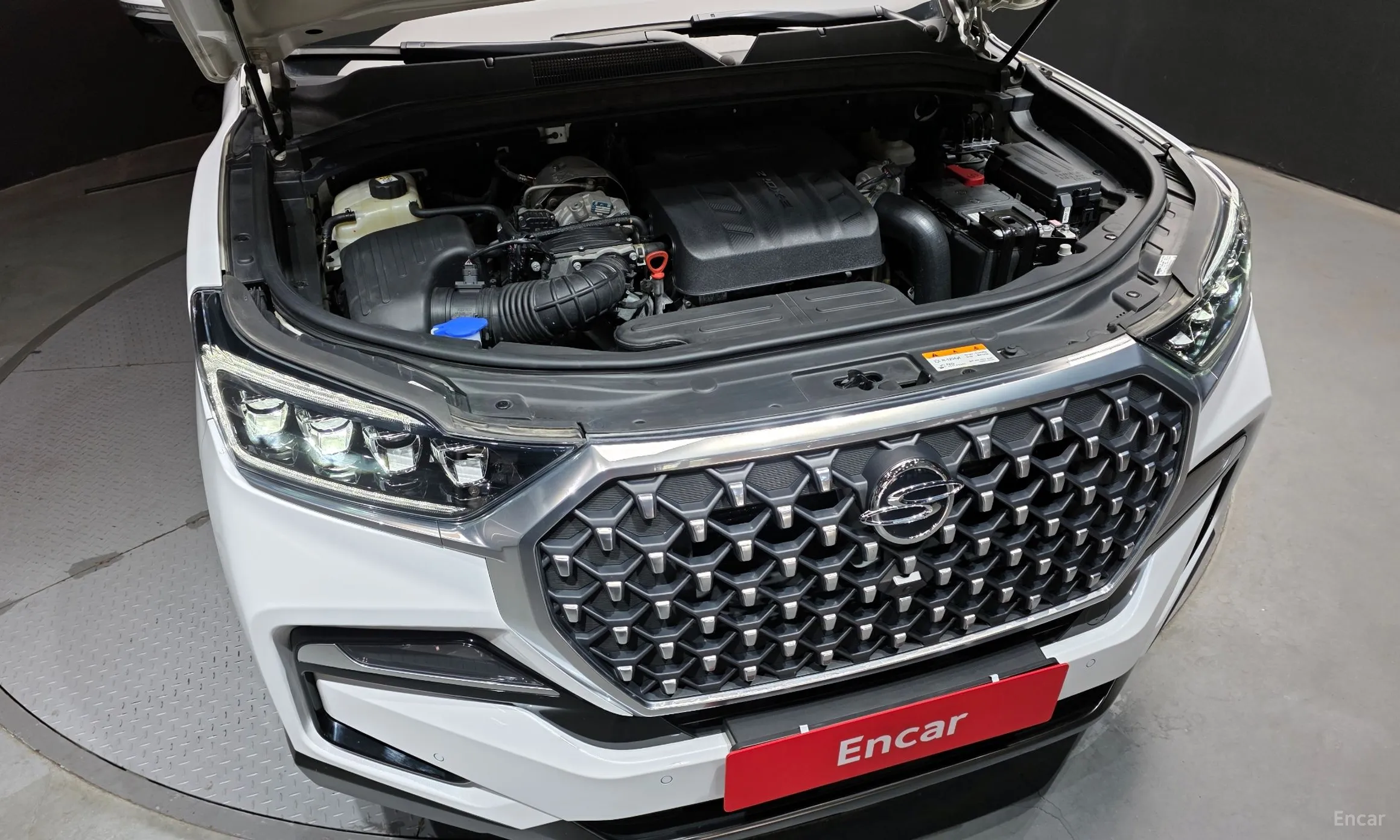 KG Mobility (SsangYong) Rexton превью 6