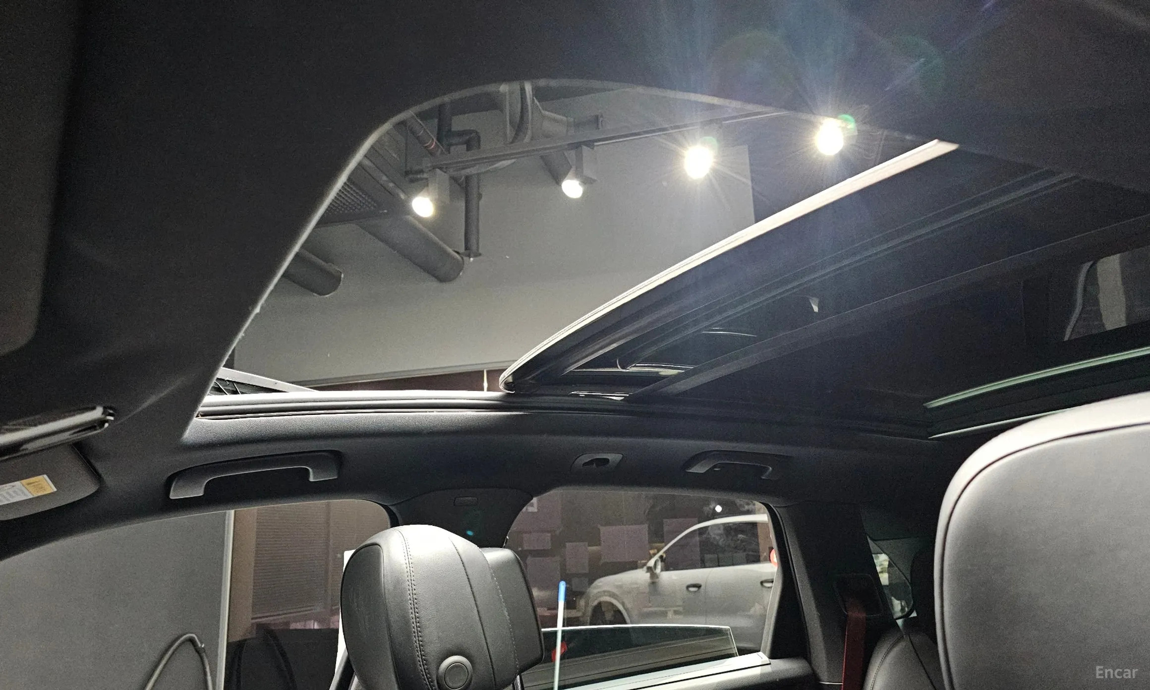 Porsche Cayenne (PO536) превью 19