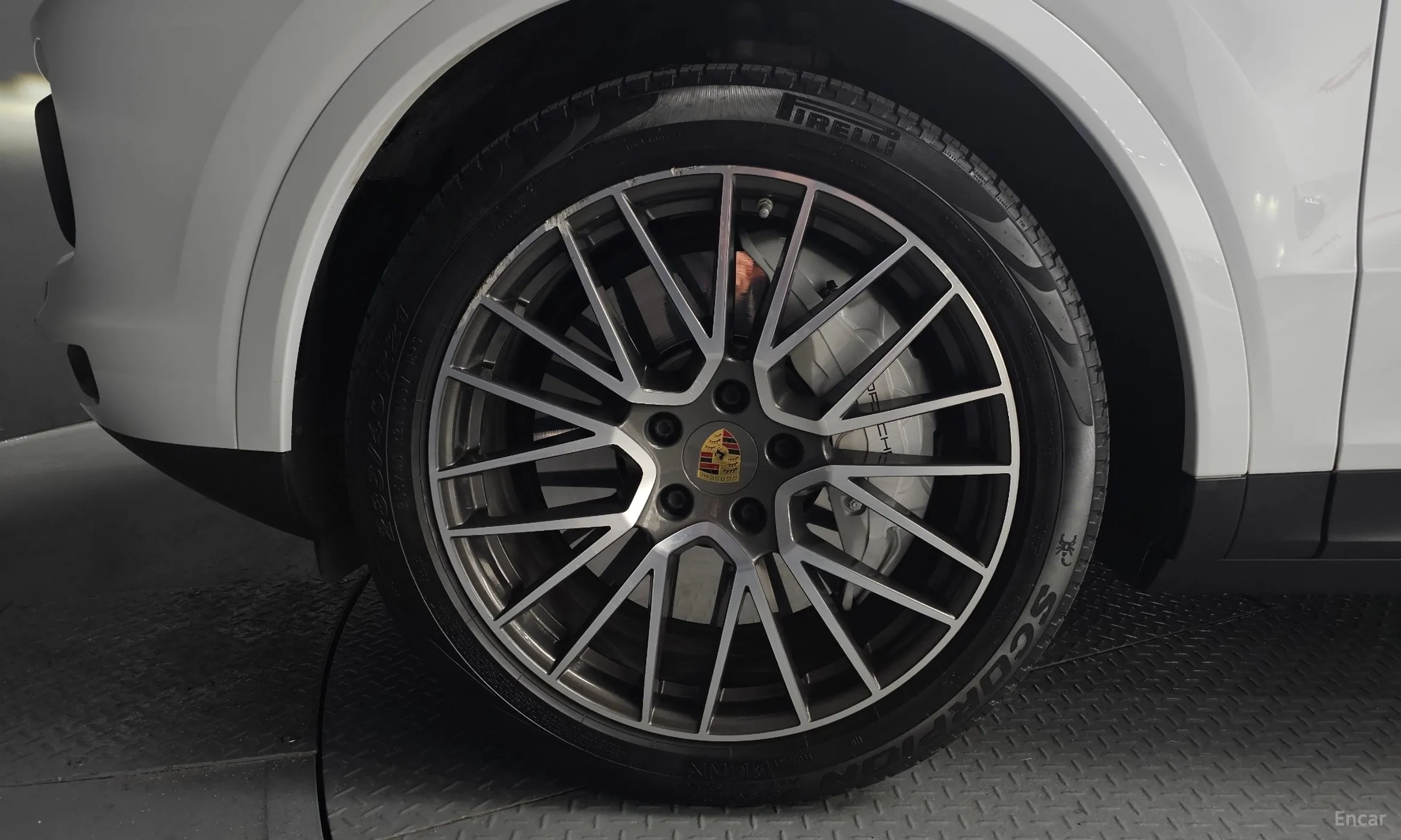 Porsche Cayenne (PO536) превью 5