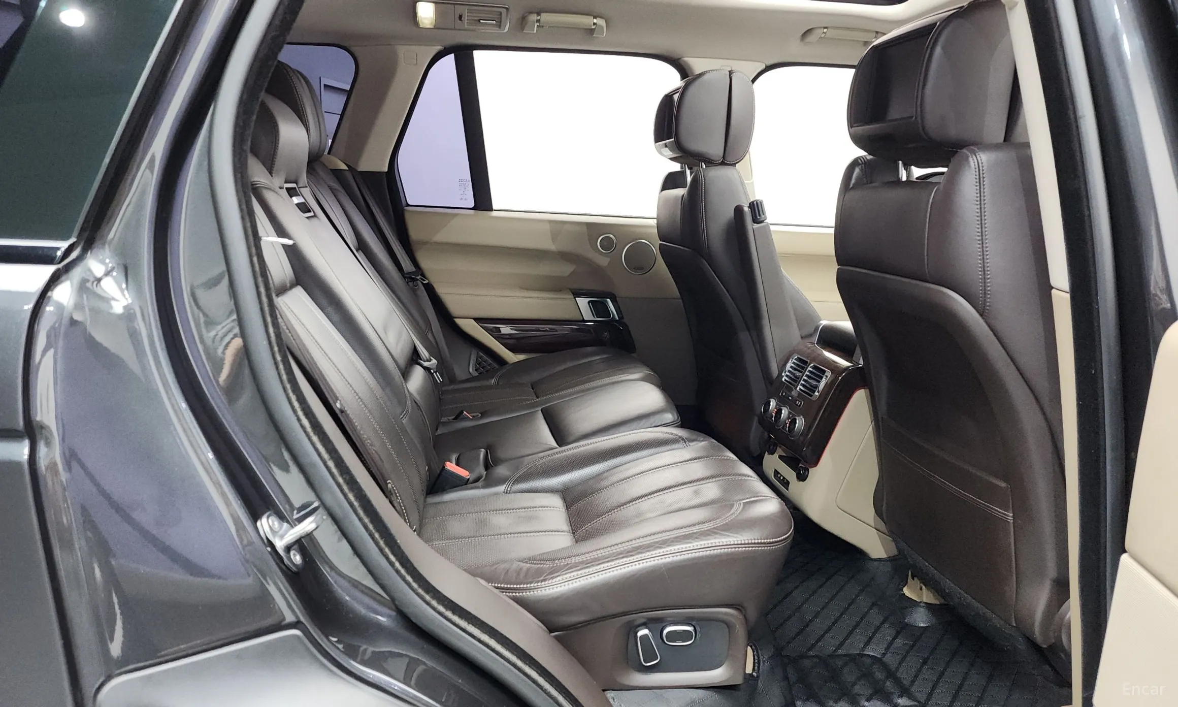 Land Rover Range Rover 4th Generation превью 12