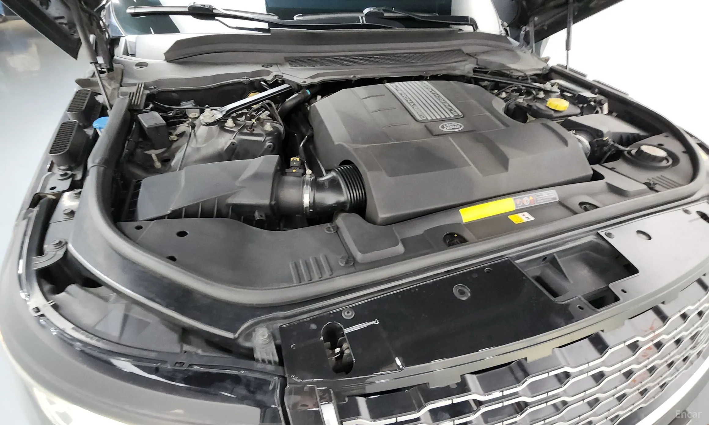 Land Rover Range Rover 4th Generation превью 6