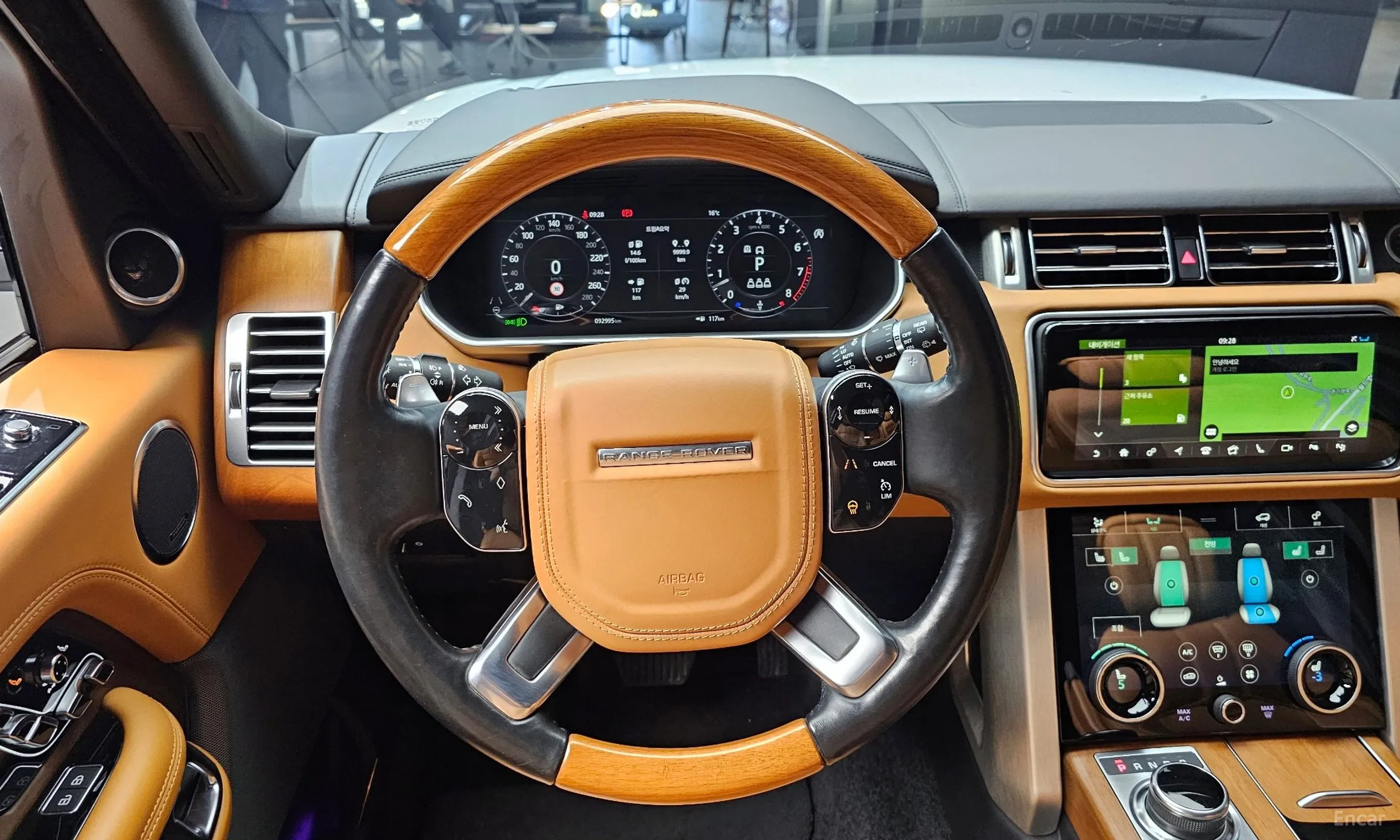Land Rover Range Rover 4th Generation превью 13