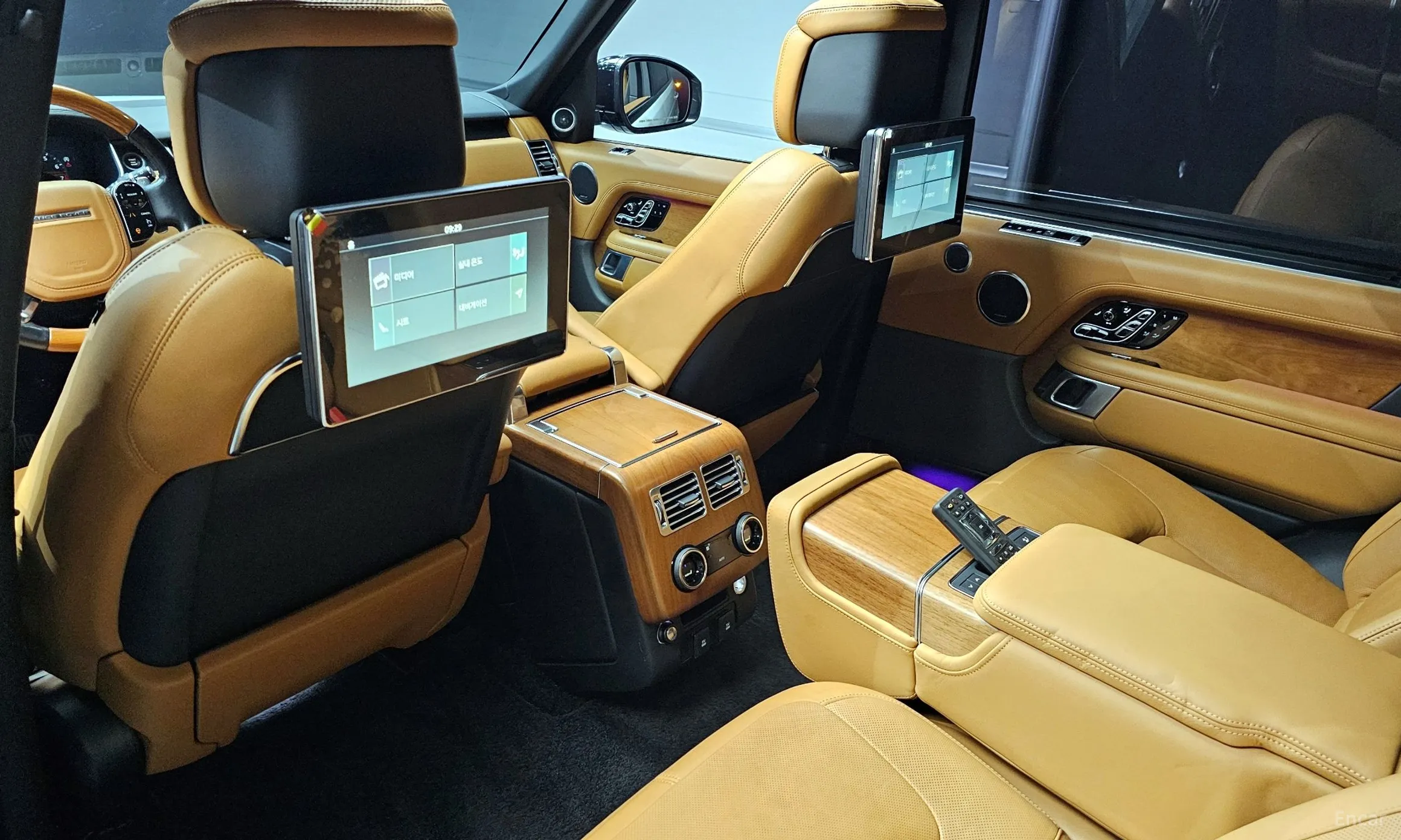 Land Rover Range Rover 4th Generation превью 16