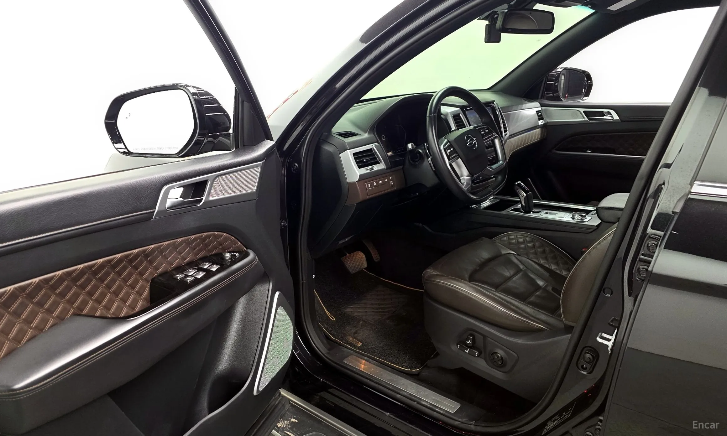 KG Mobility (SsangYong) Rexton превью 10