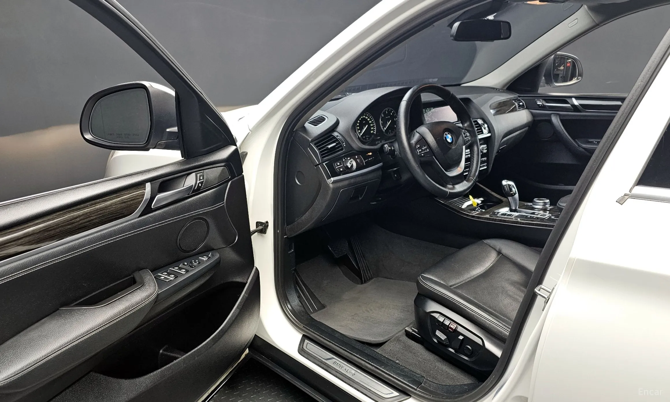 BMW X4 (F26) превью 11