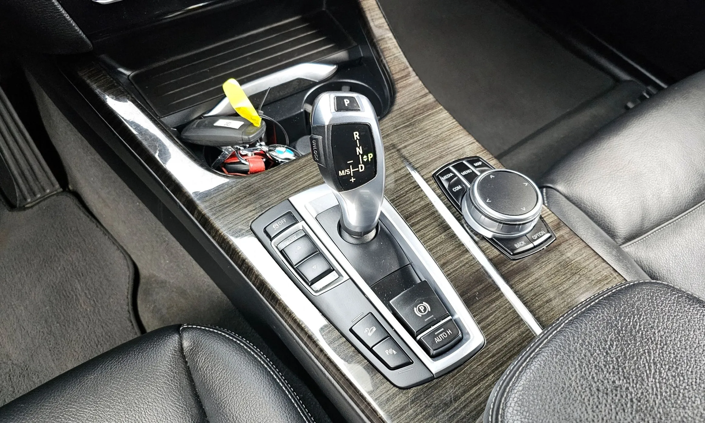 BMW X4 (F26) превью 9