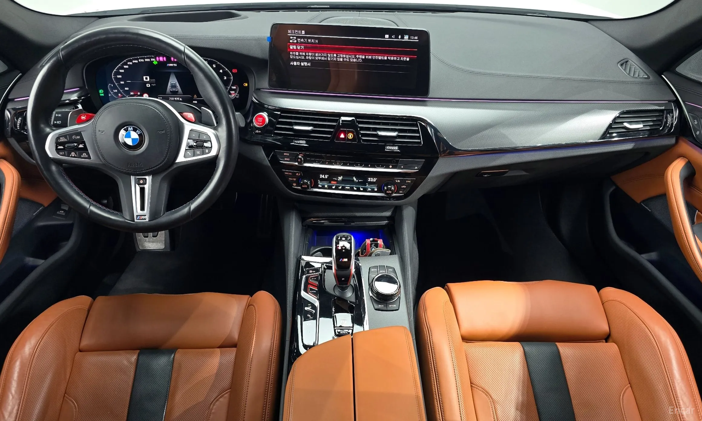BMW M5 (F90) превью 7