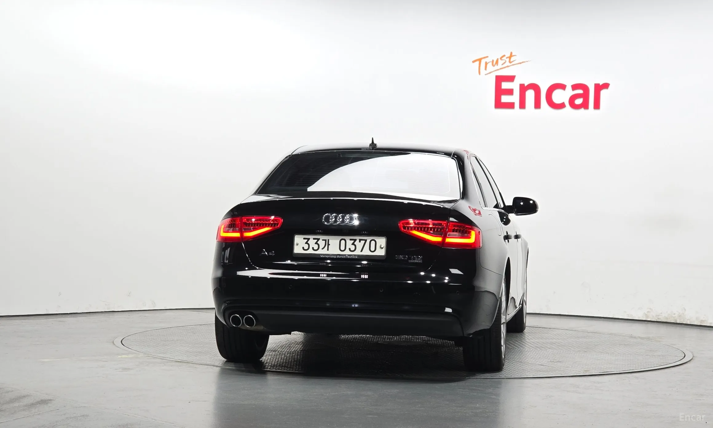 Audi New A4 превью 4