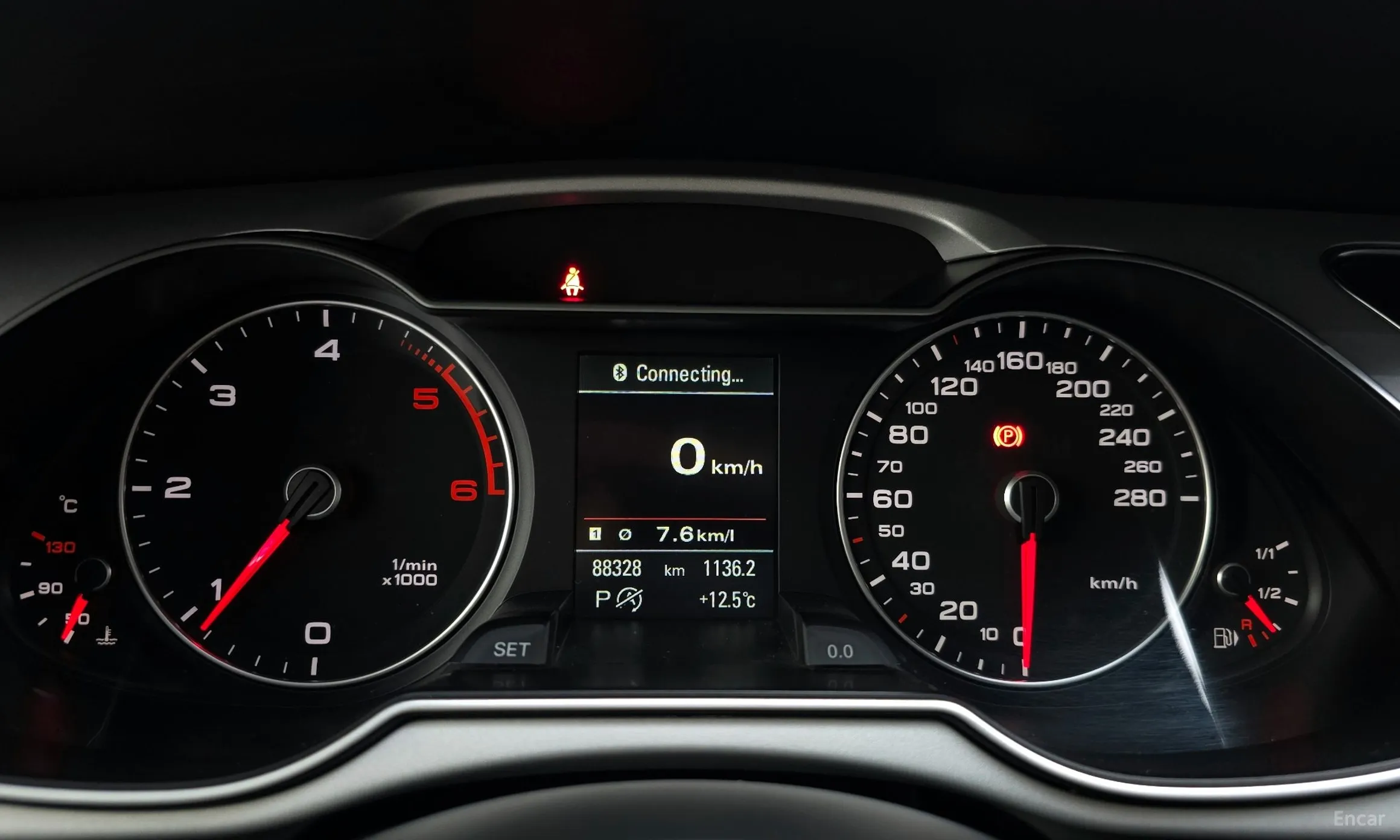 Audi New A4 превью 8