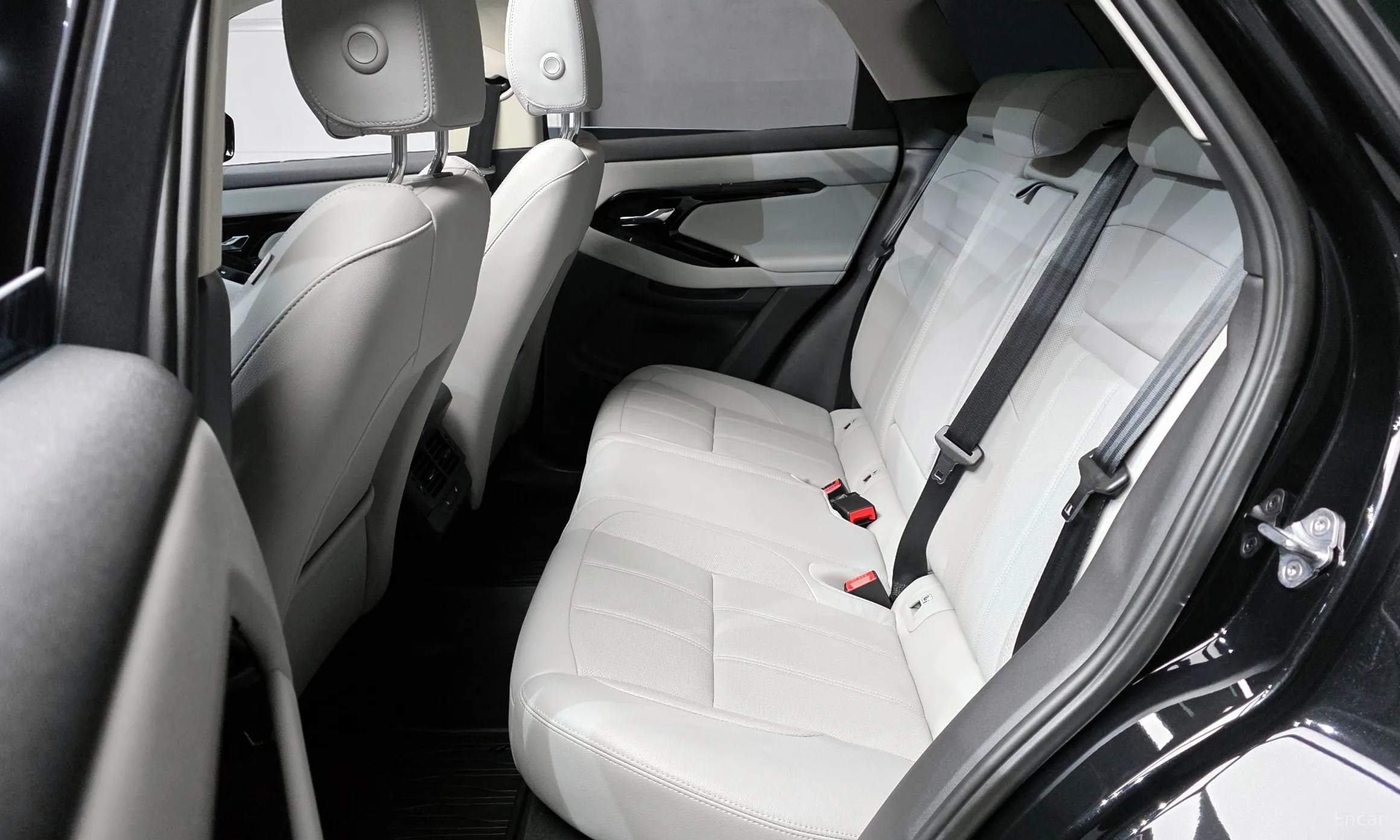Land Rover Range Rover Evoque 2nd Generation превью 12