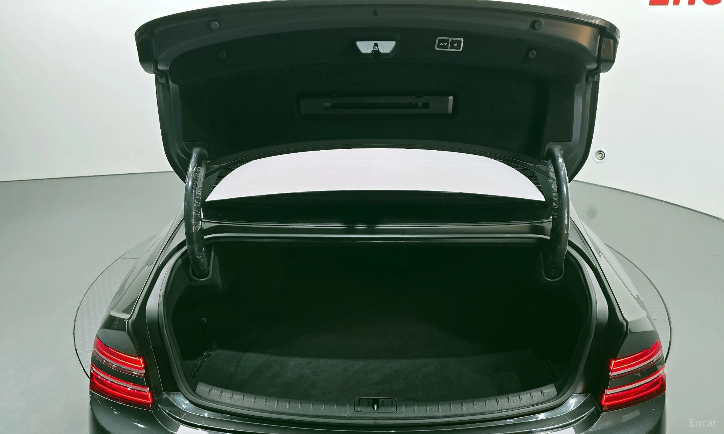 Genesis G80 (RG3) превью 20