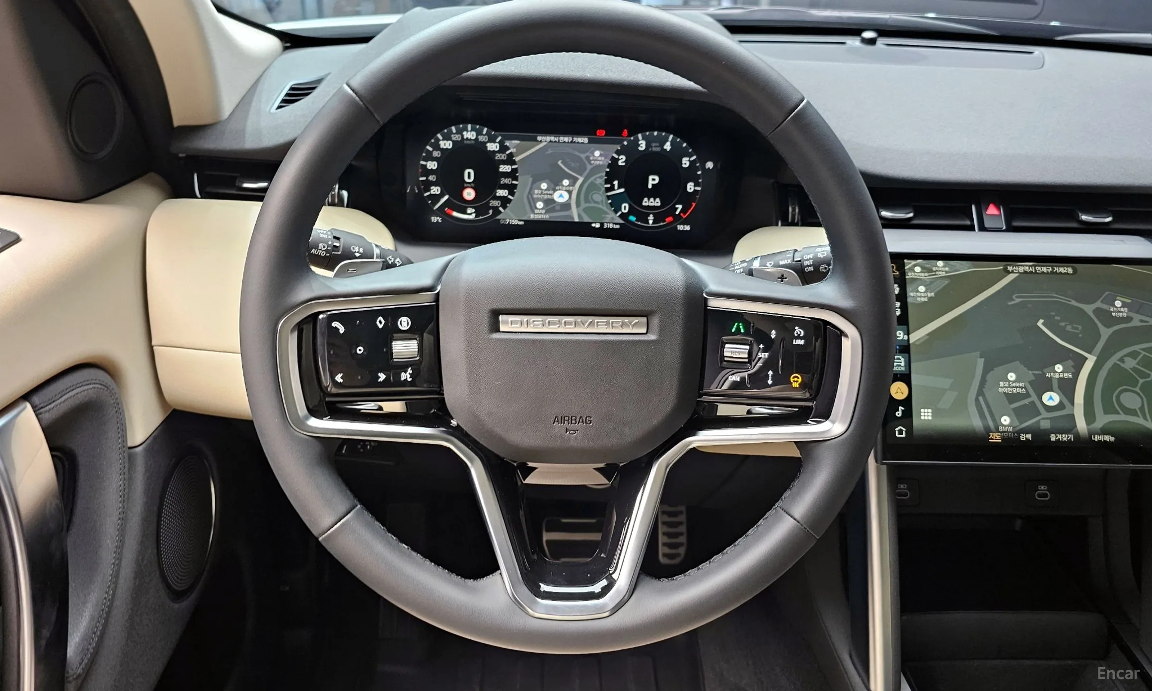 Land Rover Discovery Sports превью 13