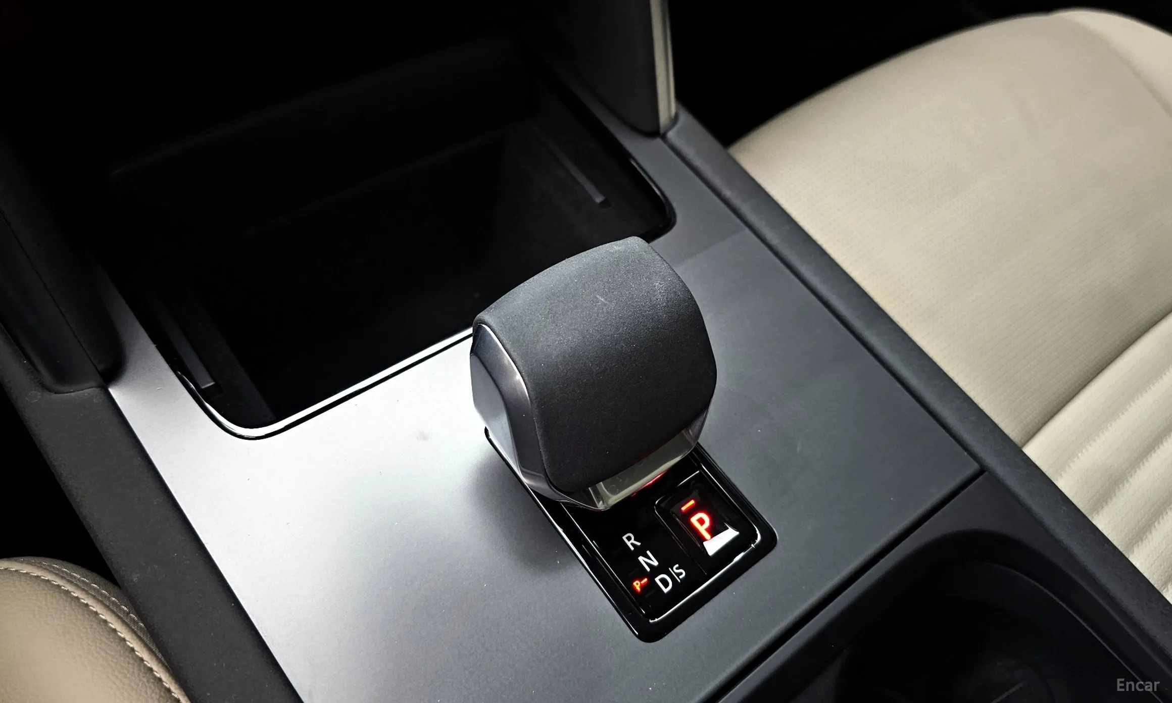 Land Rover Discovery Sports превью 9