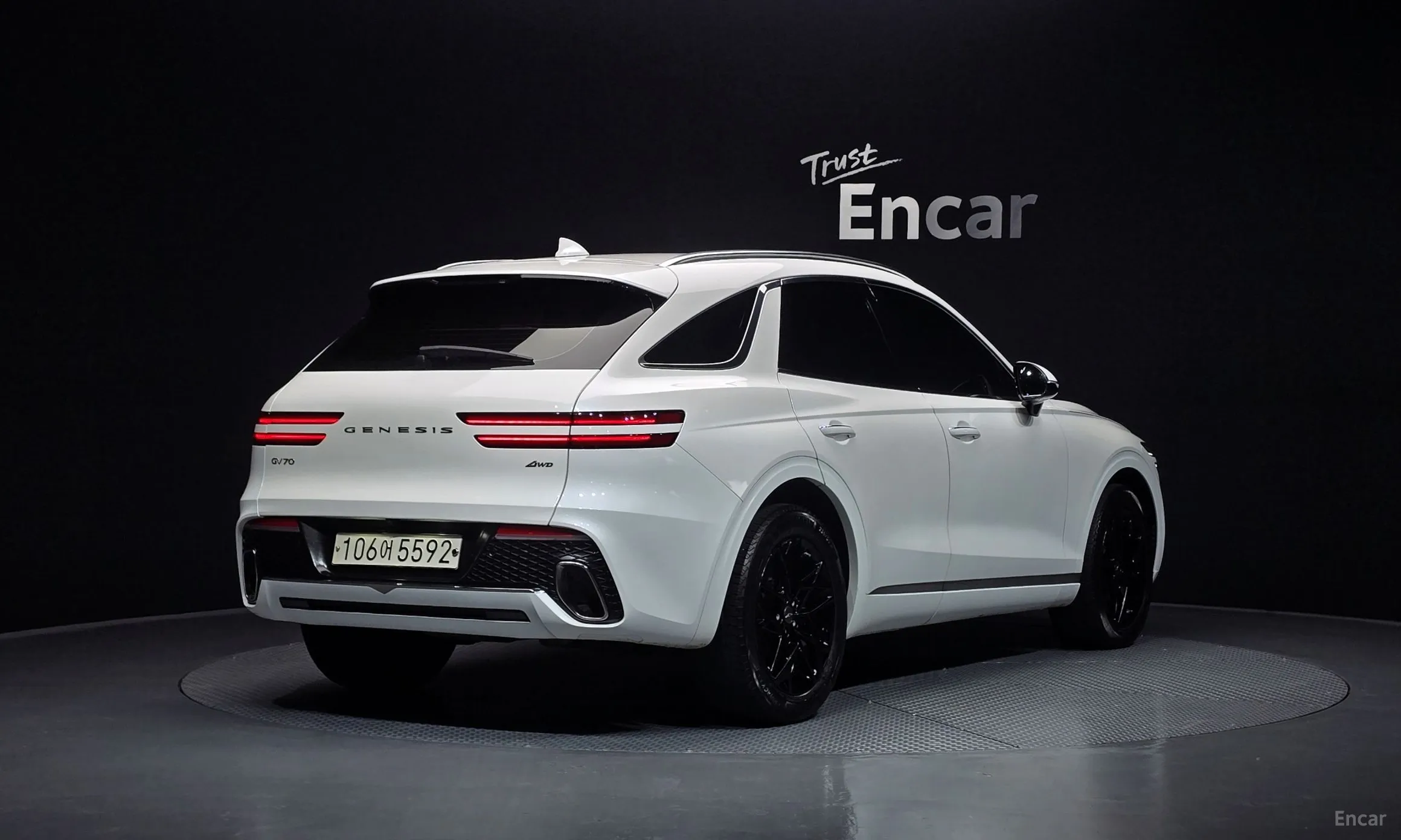 Genesis GV70 превью 2