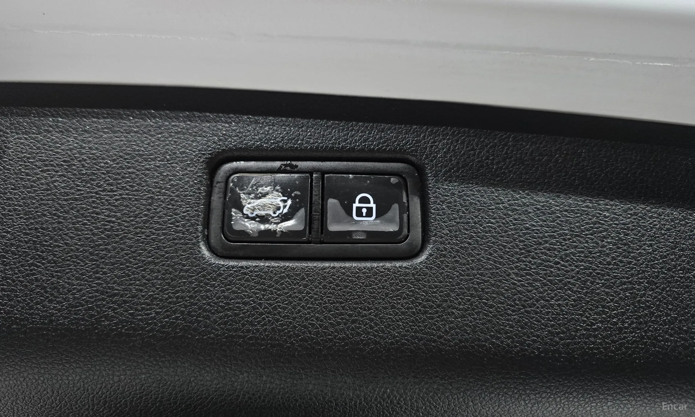 Genesis GV70 превью 20