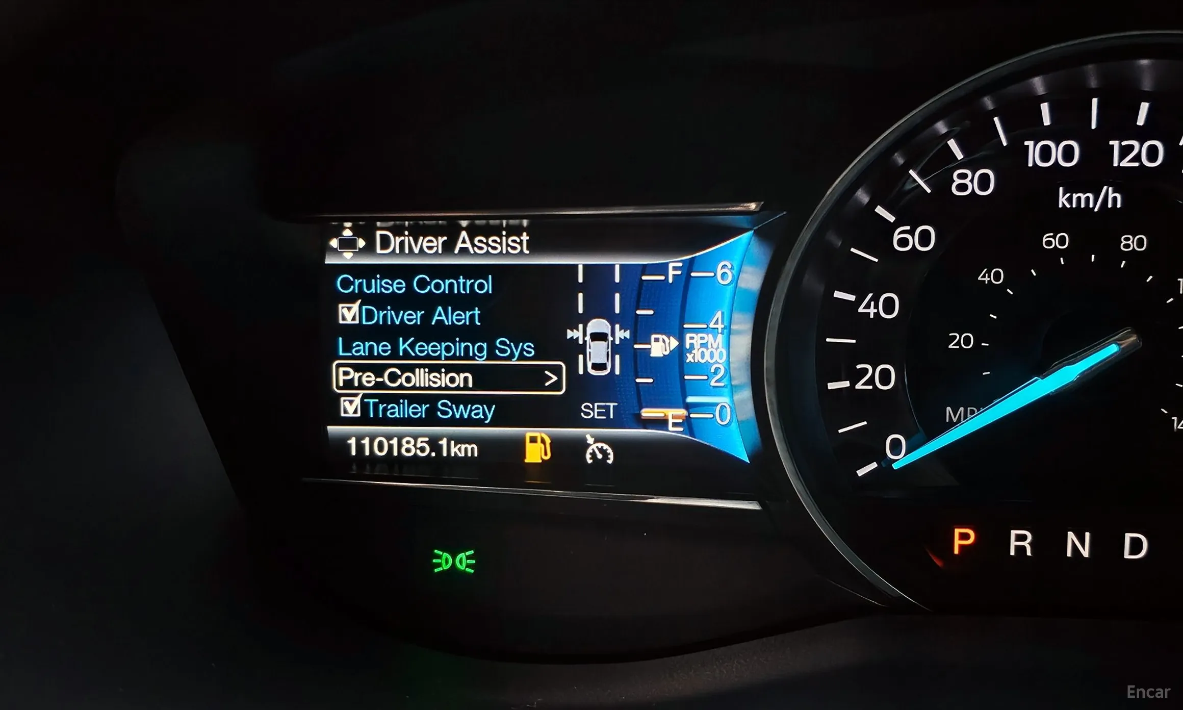 Ford Explorer превью 16