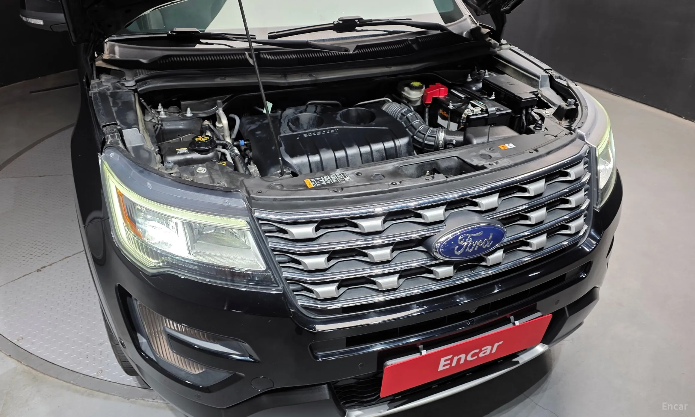 Ford Explorer превью 6