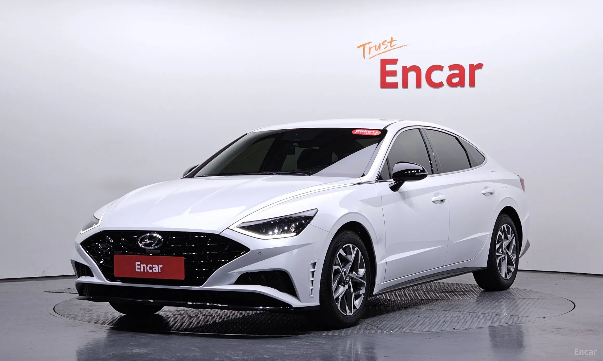 Hyundai Sonata (DN8)