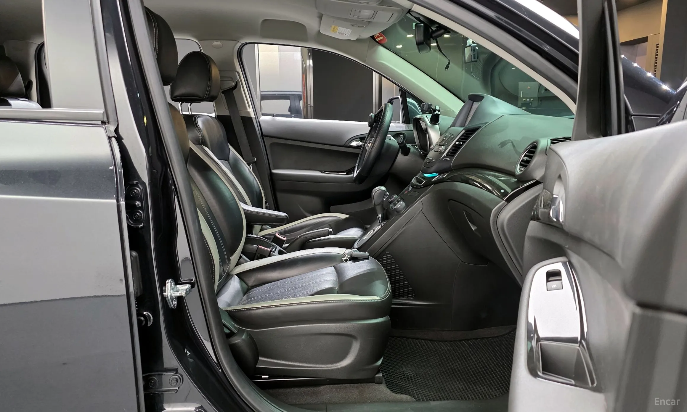 Chevrolet (GM Daewoo) Orlando превью 10