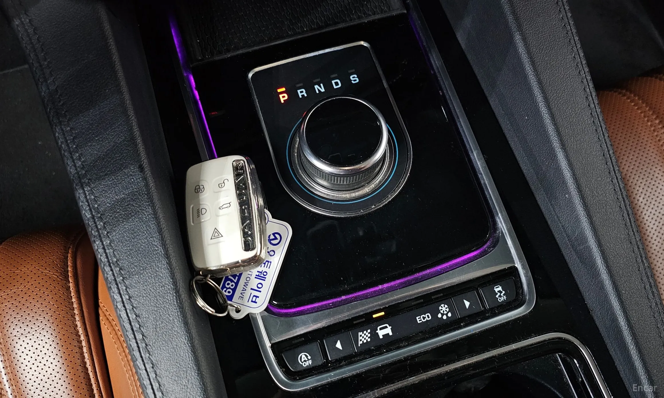 Jaguar F-PACE превью 9